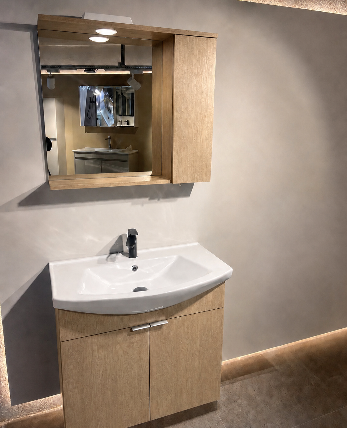 PURUS 80 TKM ASMA TK KUTU BUDVAORKA5007993Banyo Dolabı Takımı