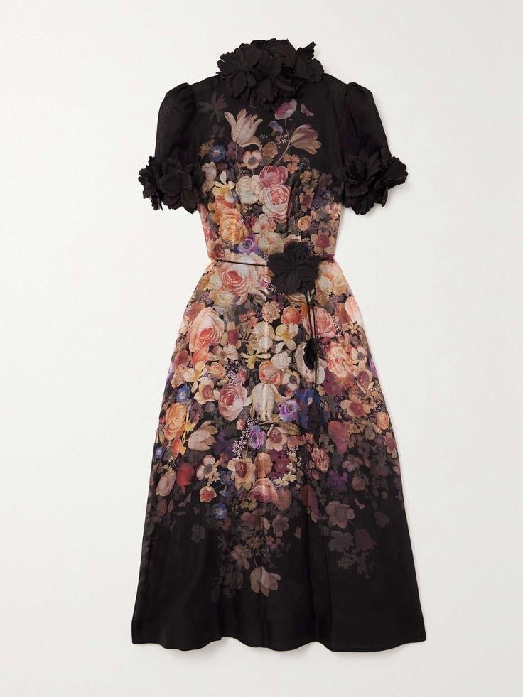 Çiçek Aplikeli Desenli Mini Elbise