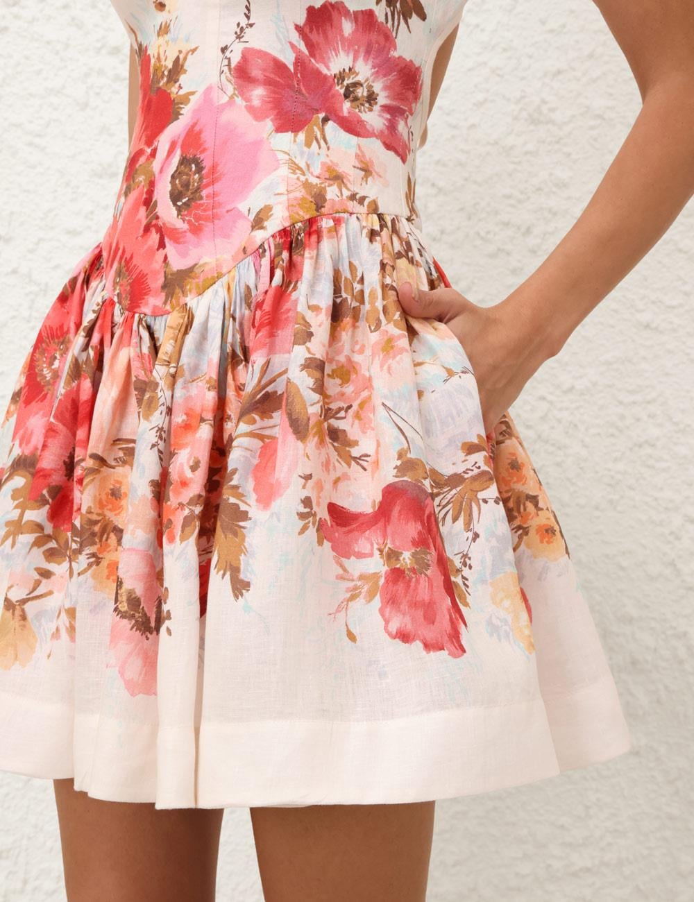 Çiçek Desenli Mini Elbise