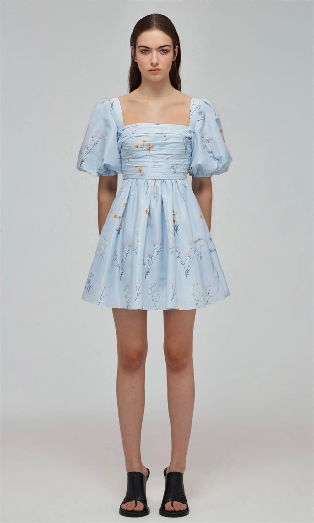 Çiçek Desenli Mini Elbise