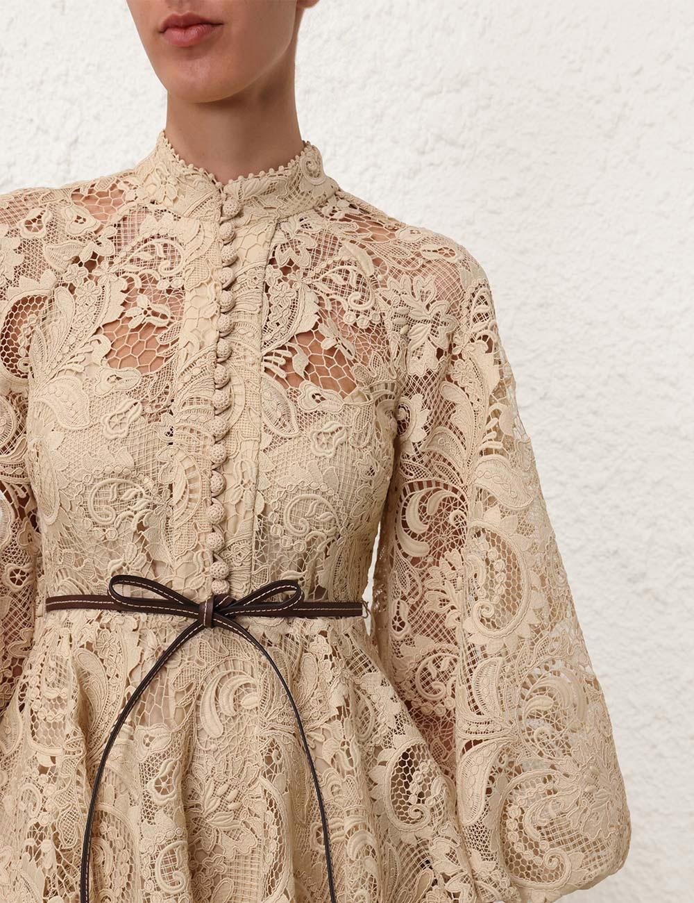 Kemerli Dantel Mini Elbise