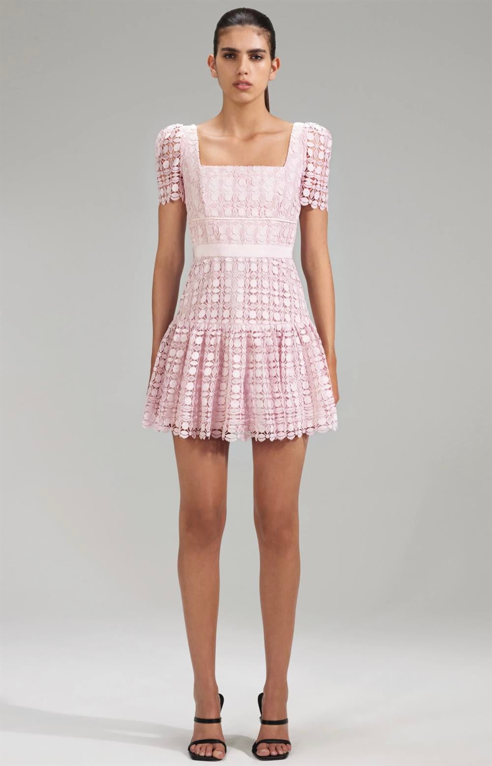 Pembe Dantel Mini Elbise