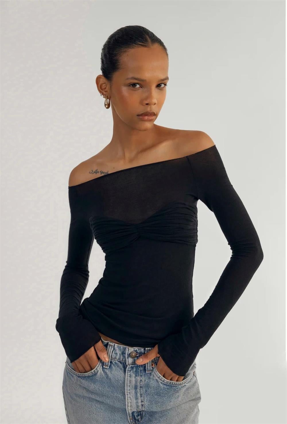 Transparan Siyah Top