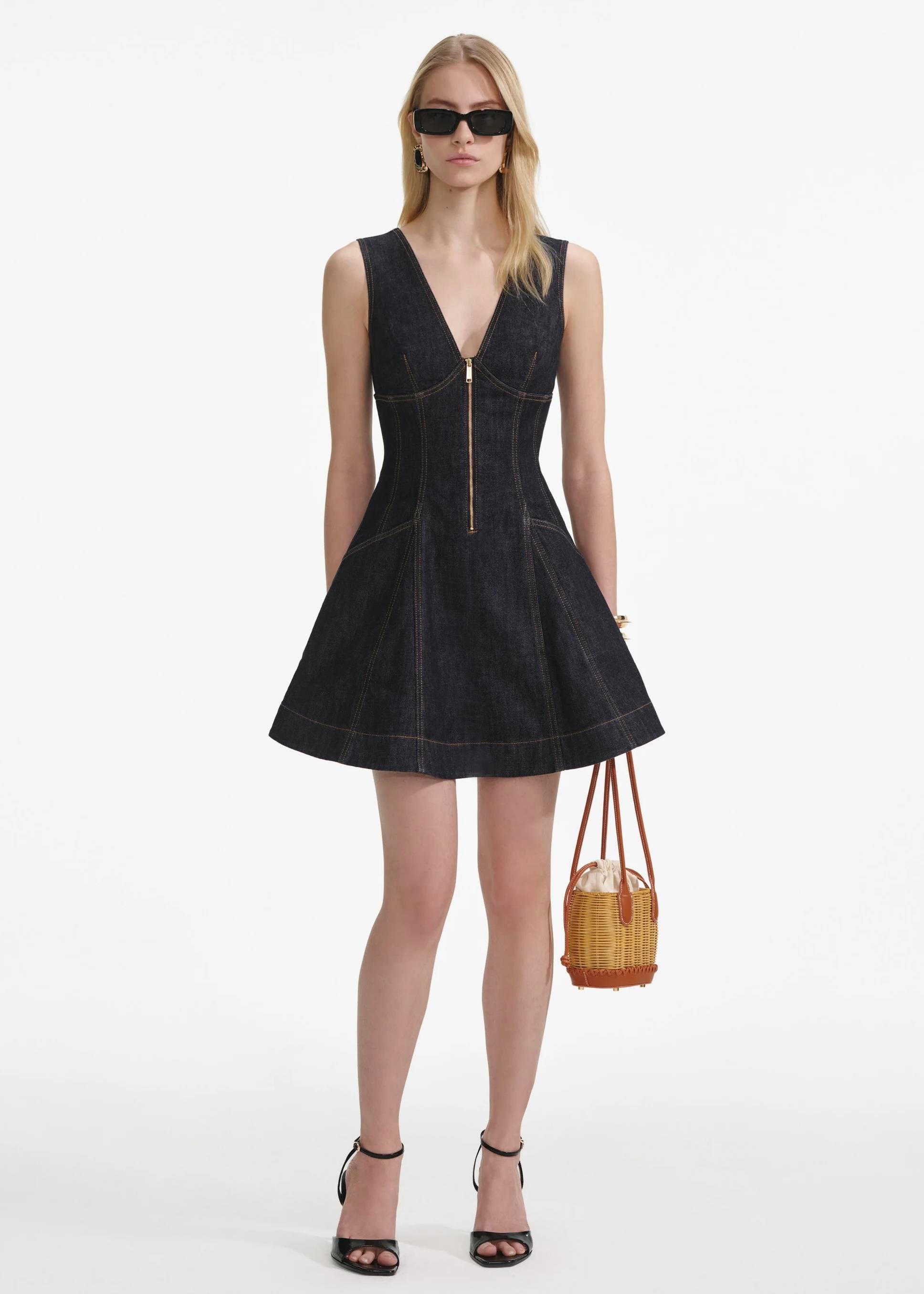 V Yaka Denim Mini Elbise