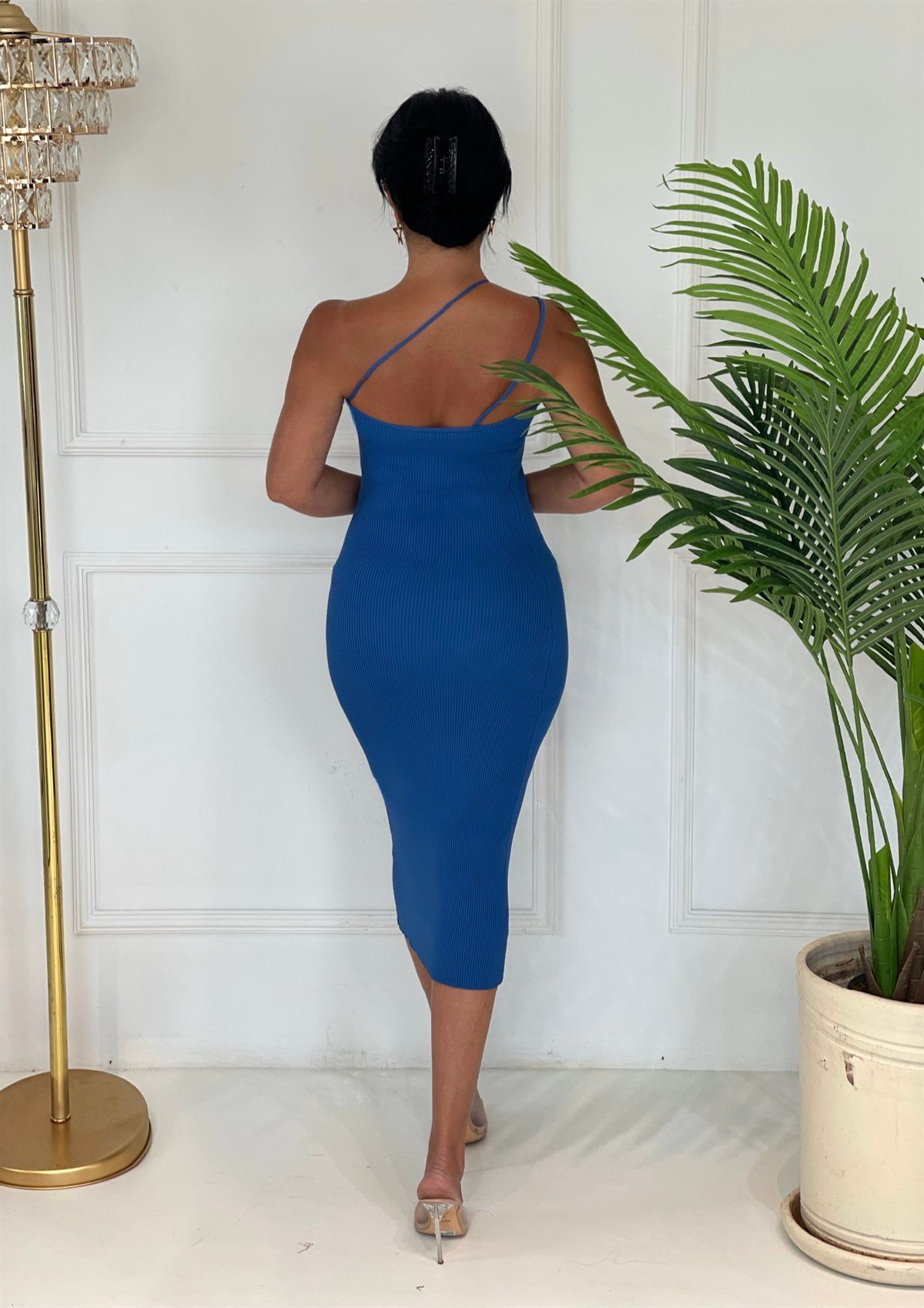 3644 ip askılı mavi triko elbiseBejshsjsjs