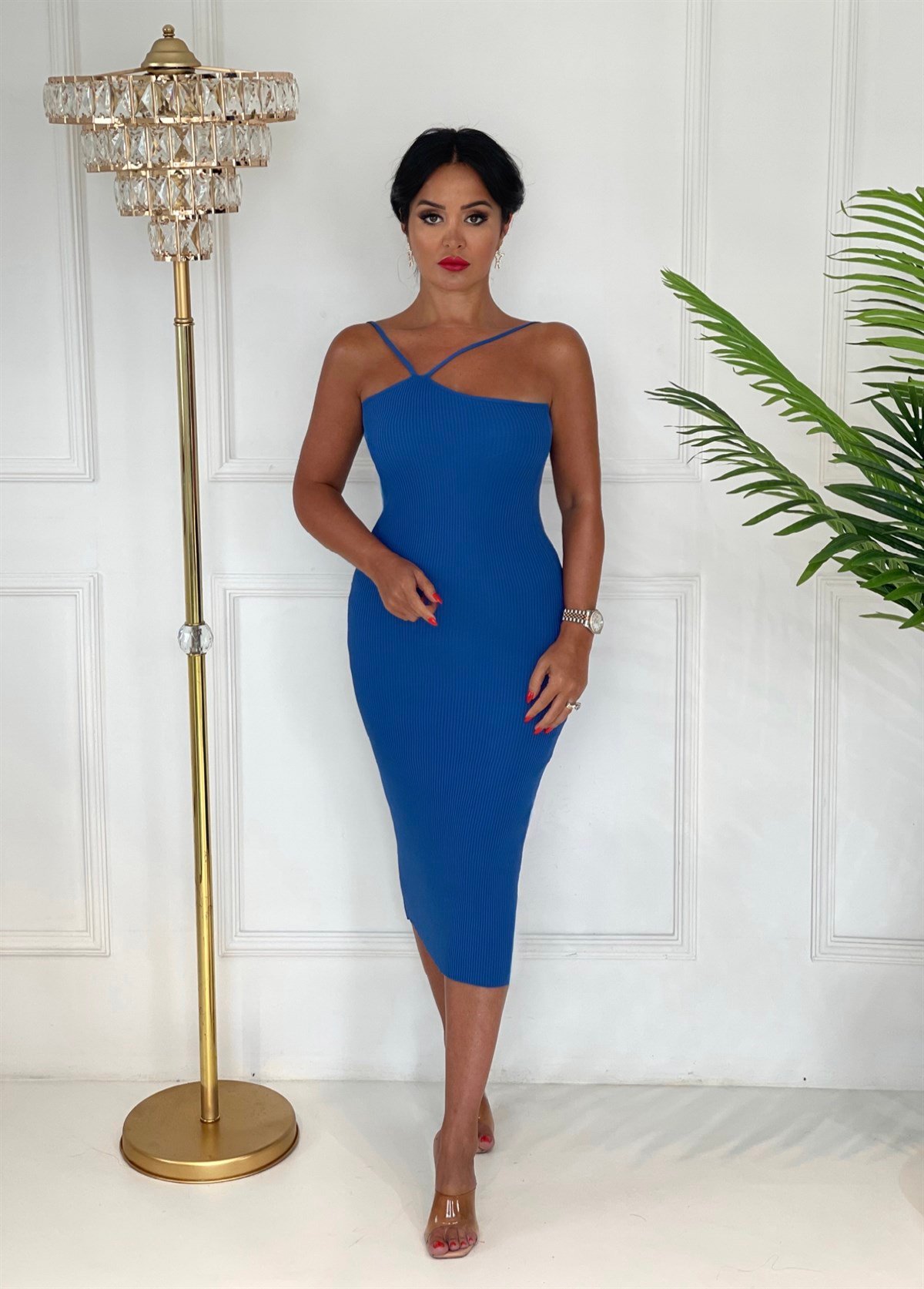 3644 ip askılı mavi triko elbiseBejshsjsjs