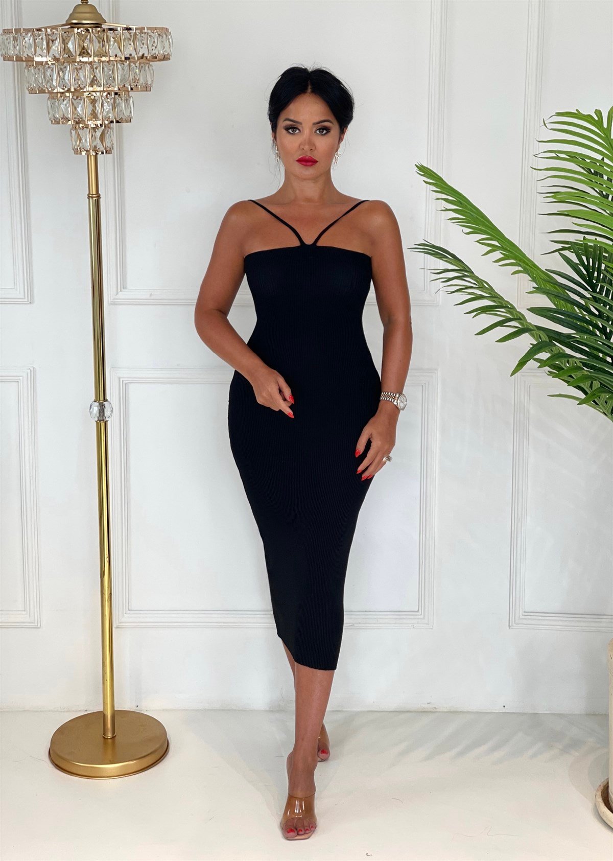 3644 ip askılı siyah triko elbiseBejshsjsjs