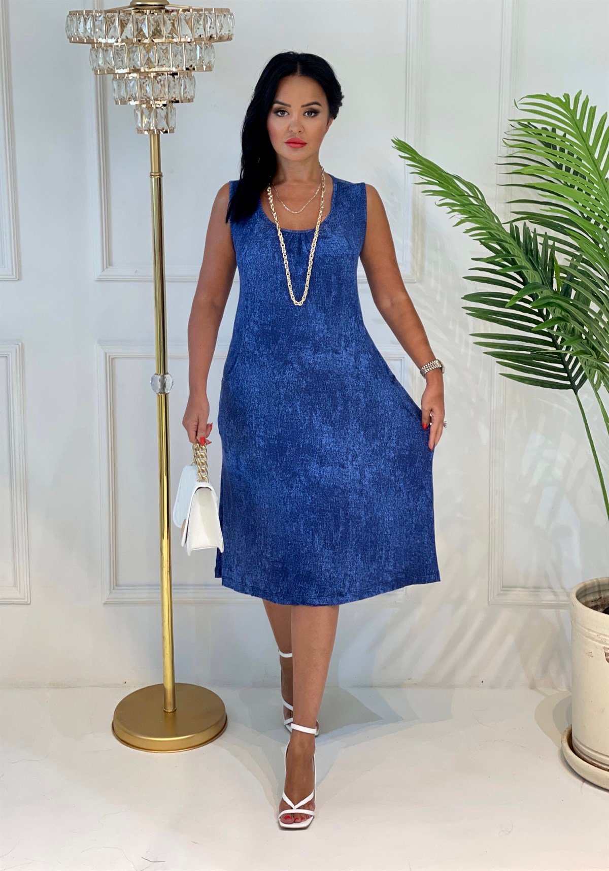 3651 mavi desenli kısa elbiseJRHURFT7RFTGFUY