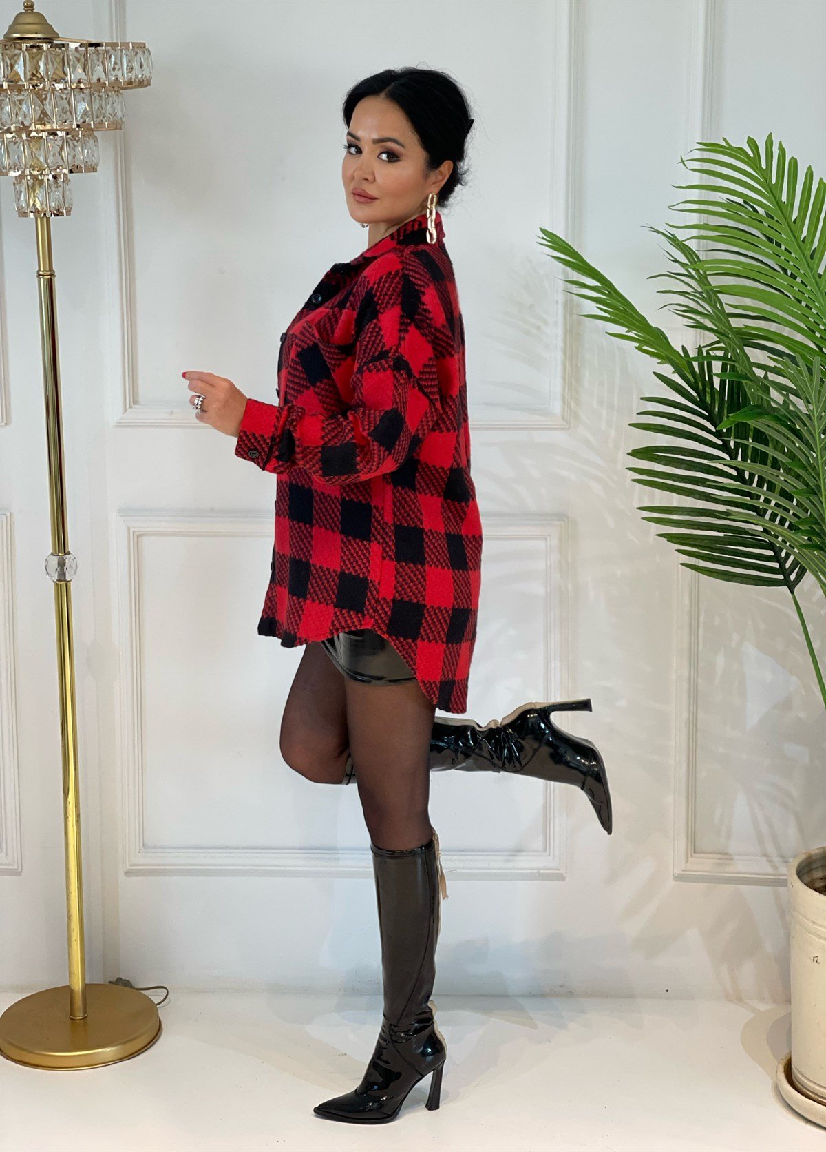 3741 siyah kırmızı ekose gömleksnsdjd