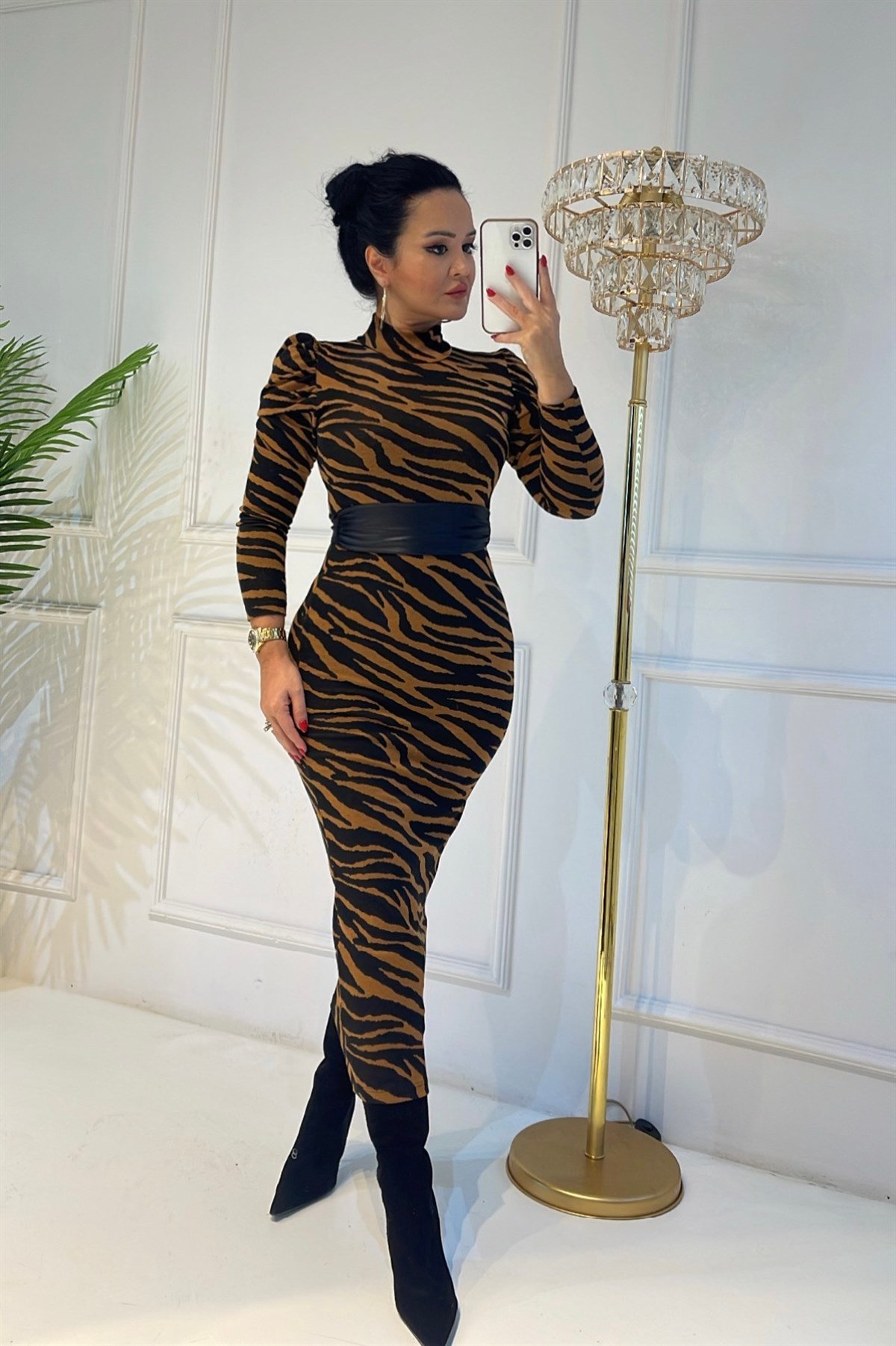 3813 siyah vizon kemerlı elbiseDSUJSUJNDD