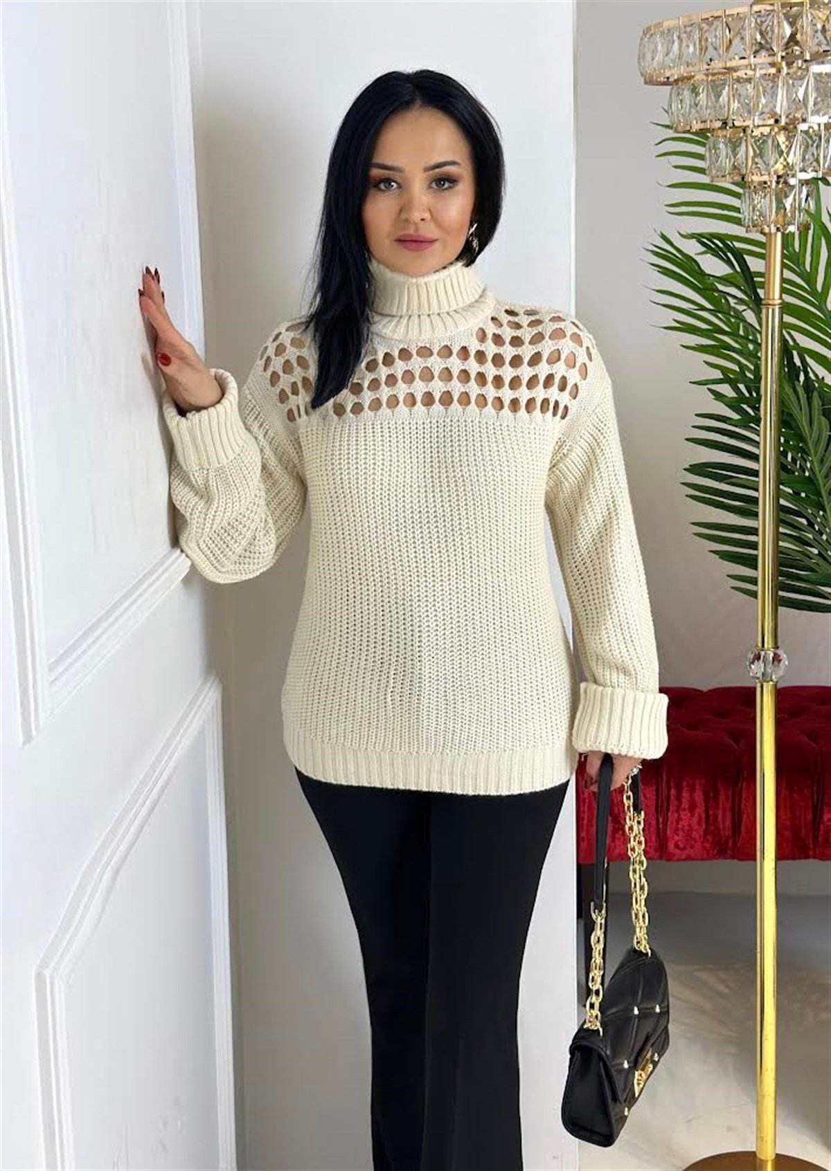 3947 Balıkçı yaka dekolteli ekru kazakssdfgv