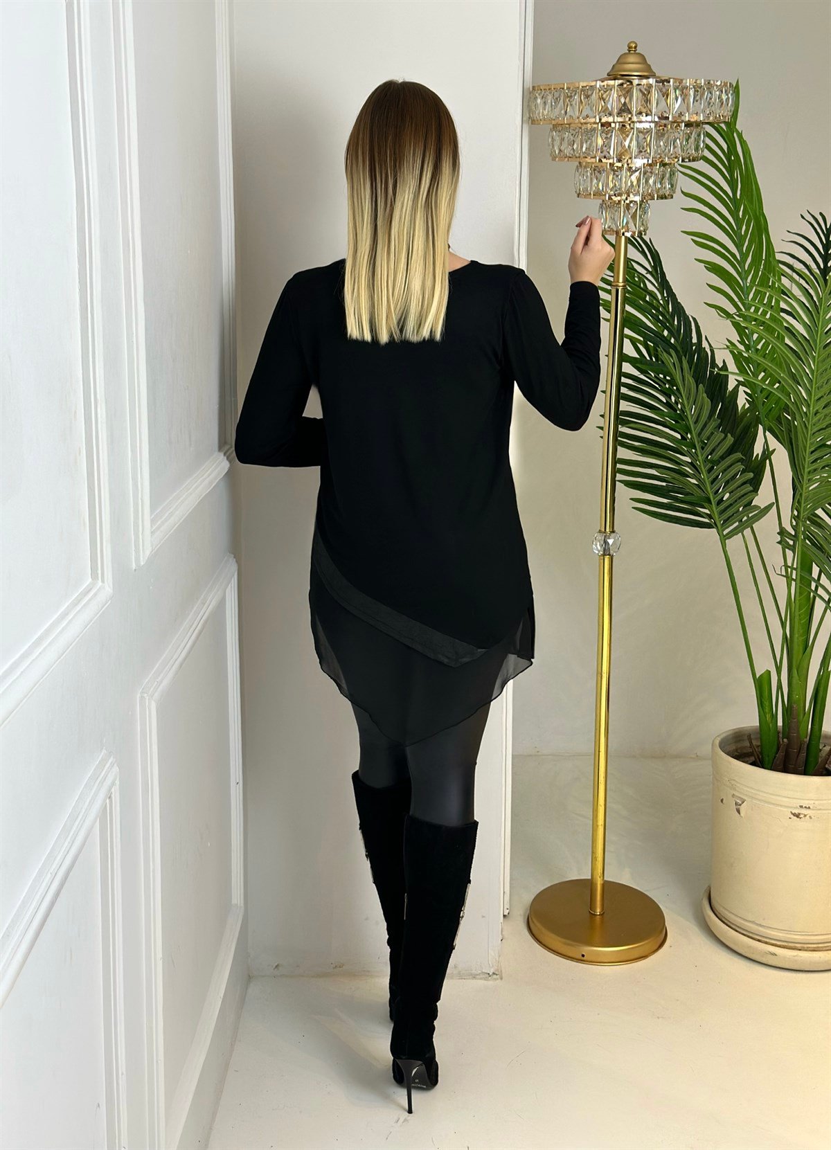 3961 Etek ucu şifon siyah bluzssdfgv