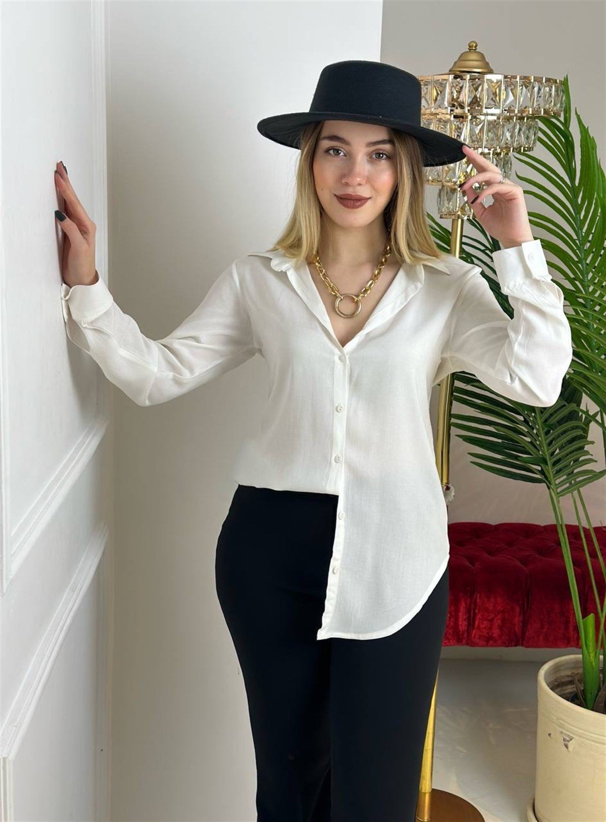 3981 Beyaz gömlekdef45ty54y5