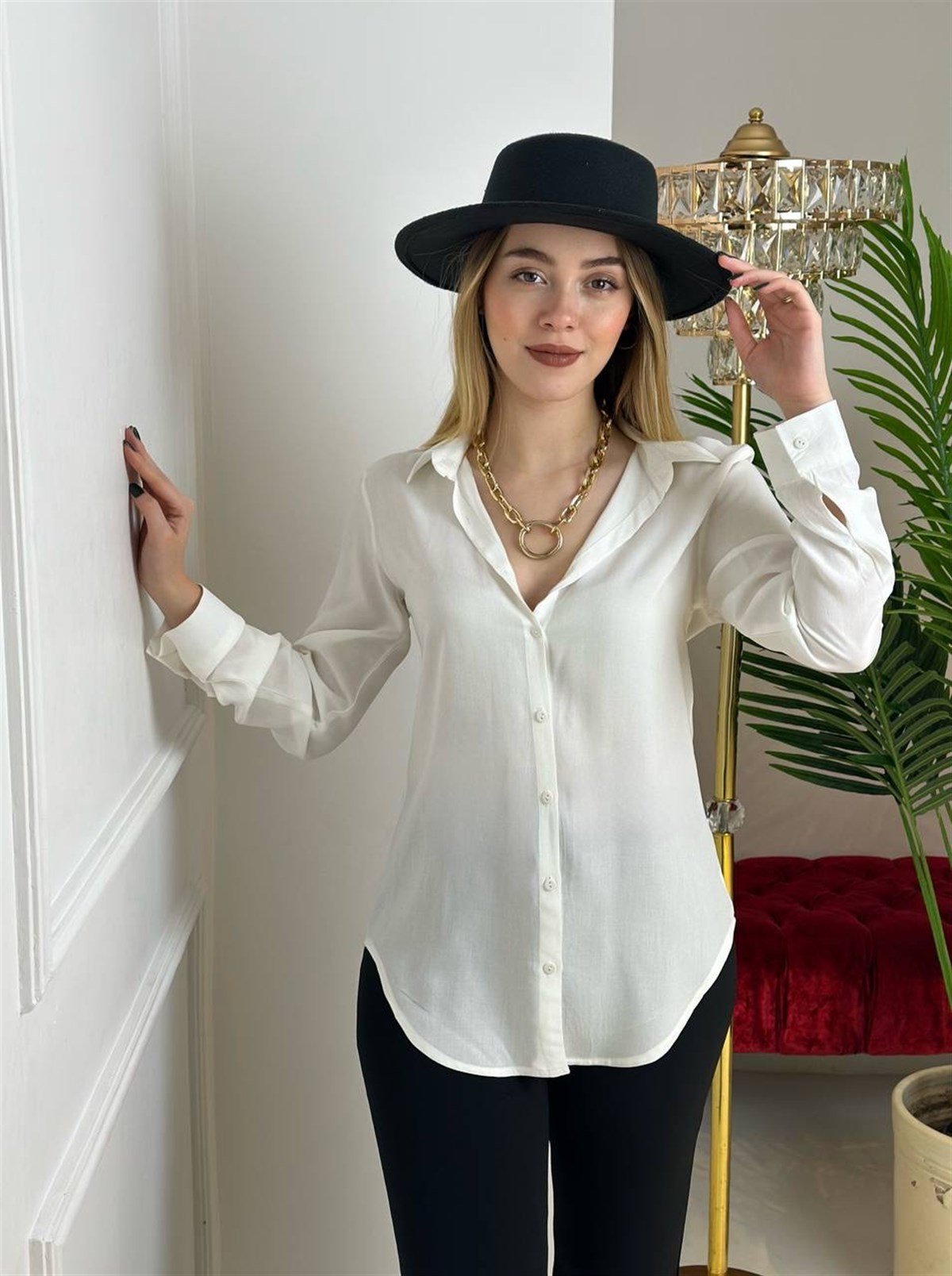 3981 Beyaz gömlekdef45ty54y5