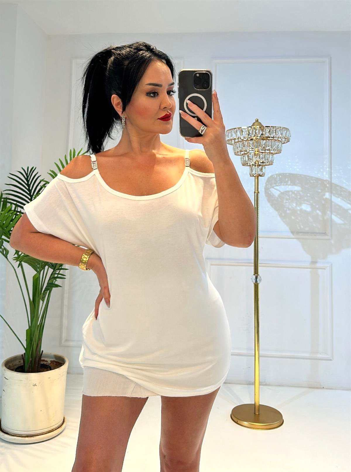 4138 Tokalı beyaz  bluzTFUF