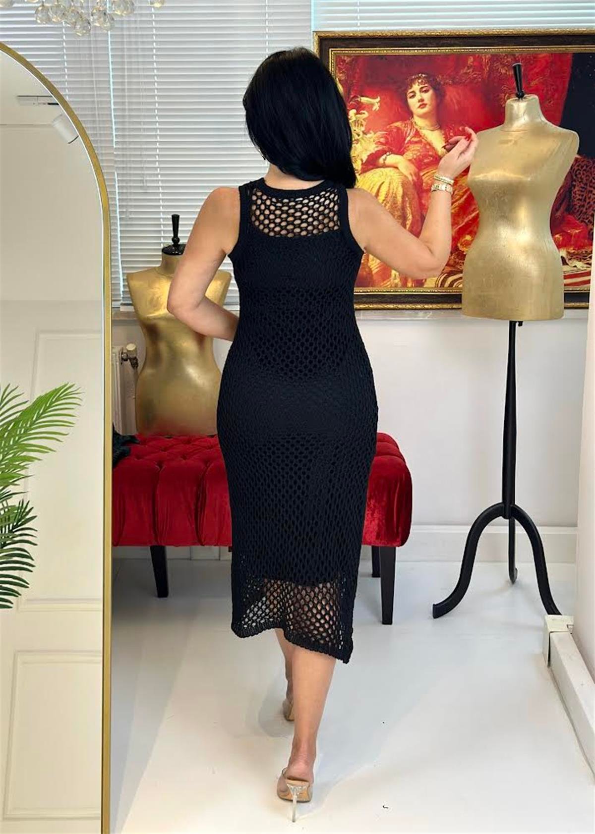 4161 Kalın askılı  dantelli siyah elbise Sösödöm