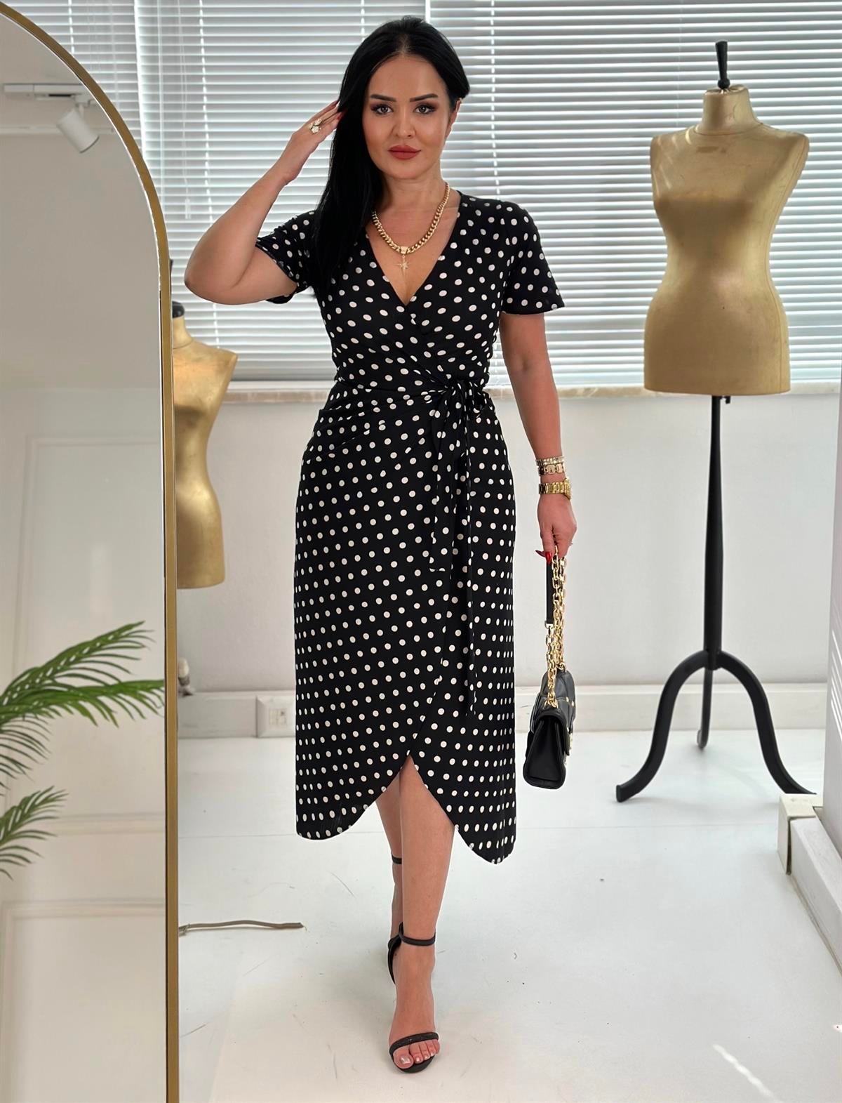 4222  Kruveze yaka puantiyeli krep  elbiseJRHURFT7RFTGFUY