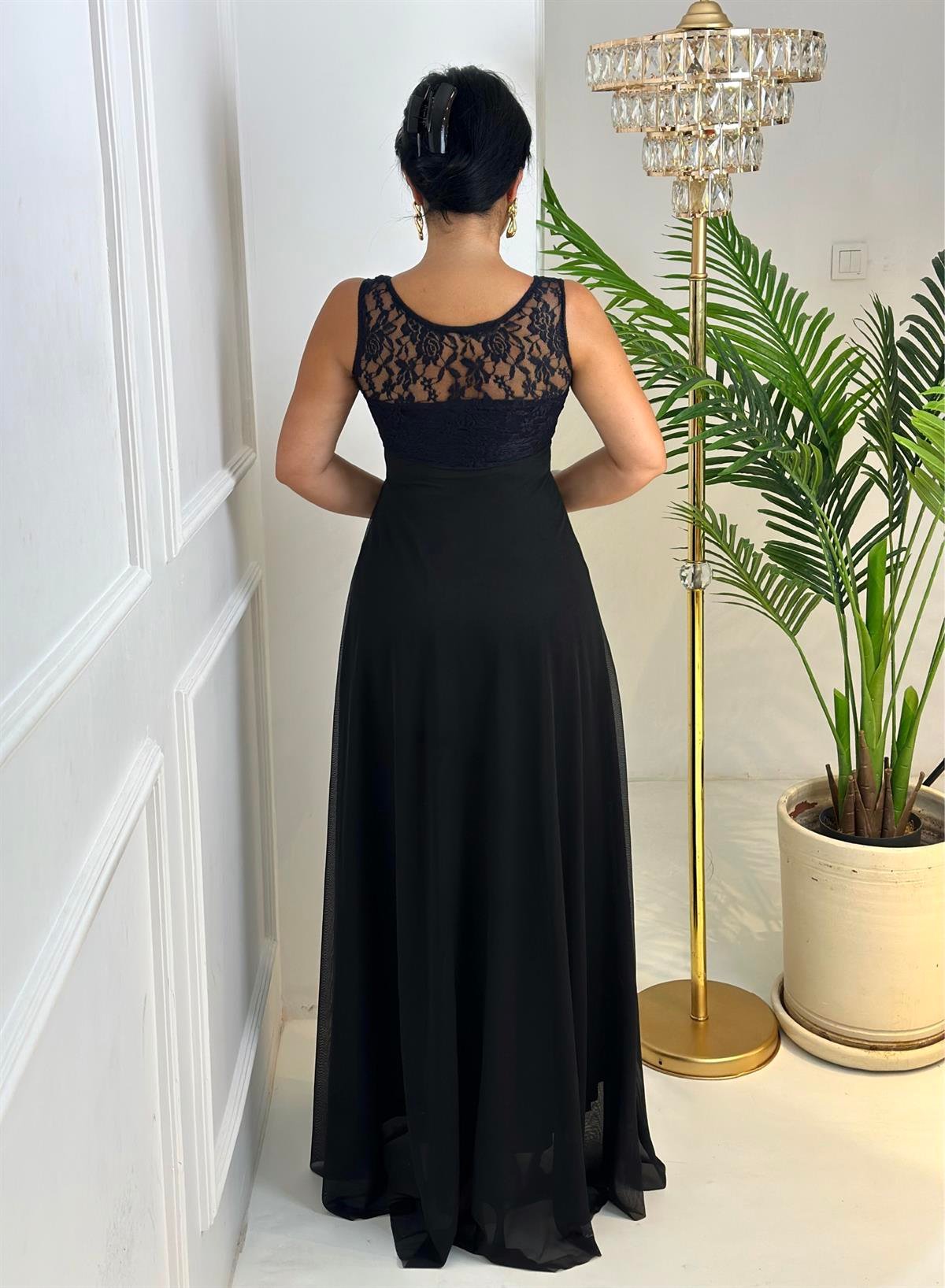 4247 Dantel detaylı uzun tül  elbise hkjh