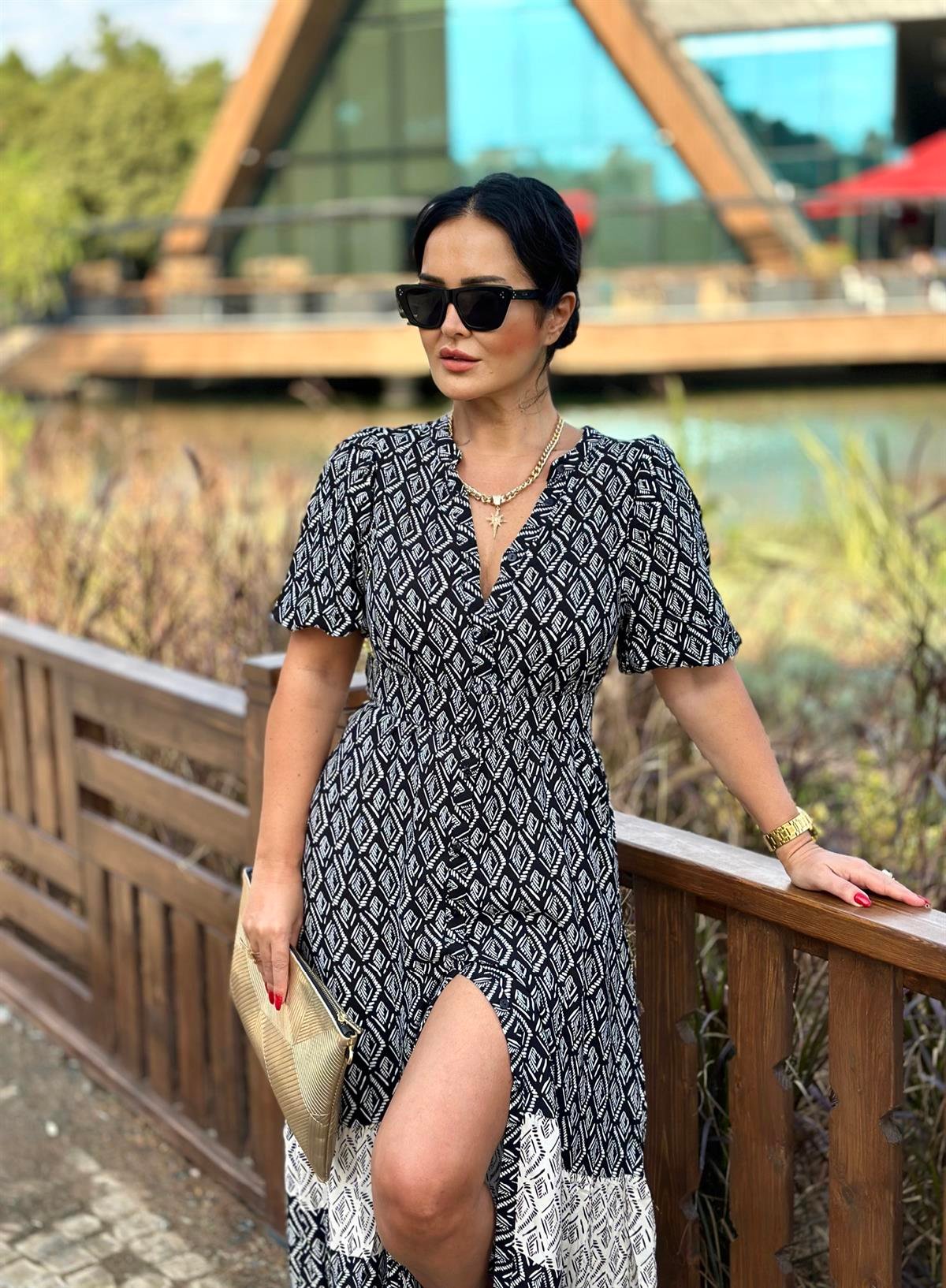 4258 Siyah  desenli elbise Sösödöm