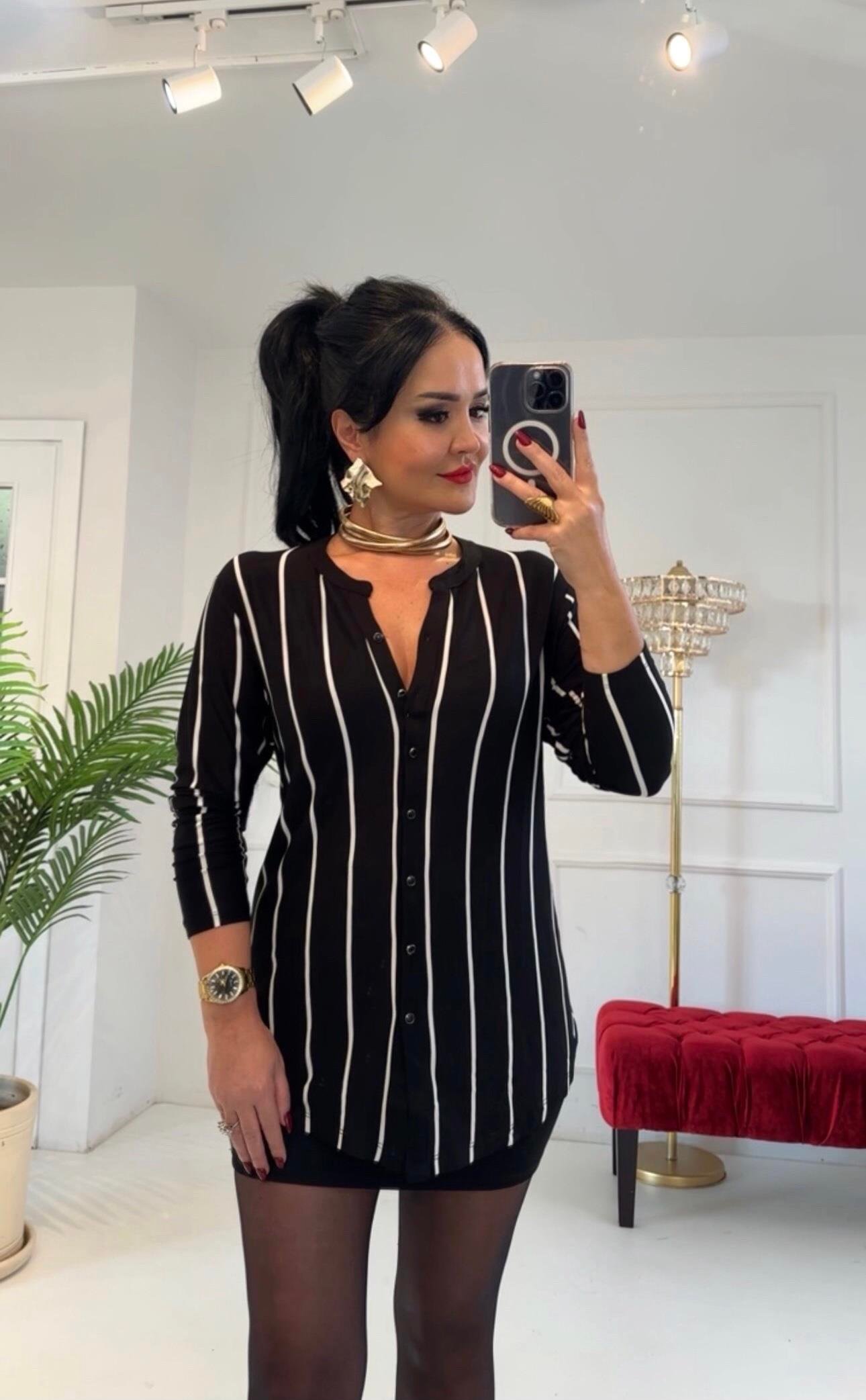 4267  Pamuklu viskon kumaş çizgili  gömlek TFUF