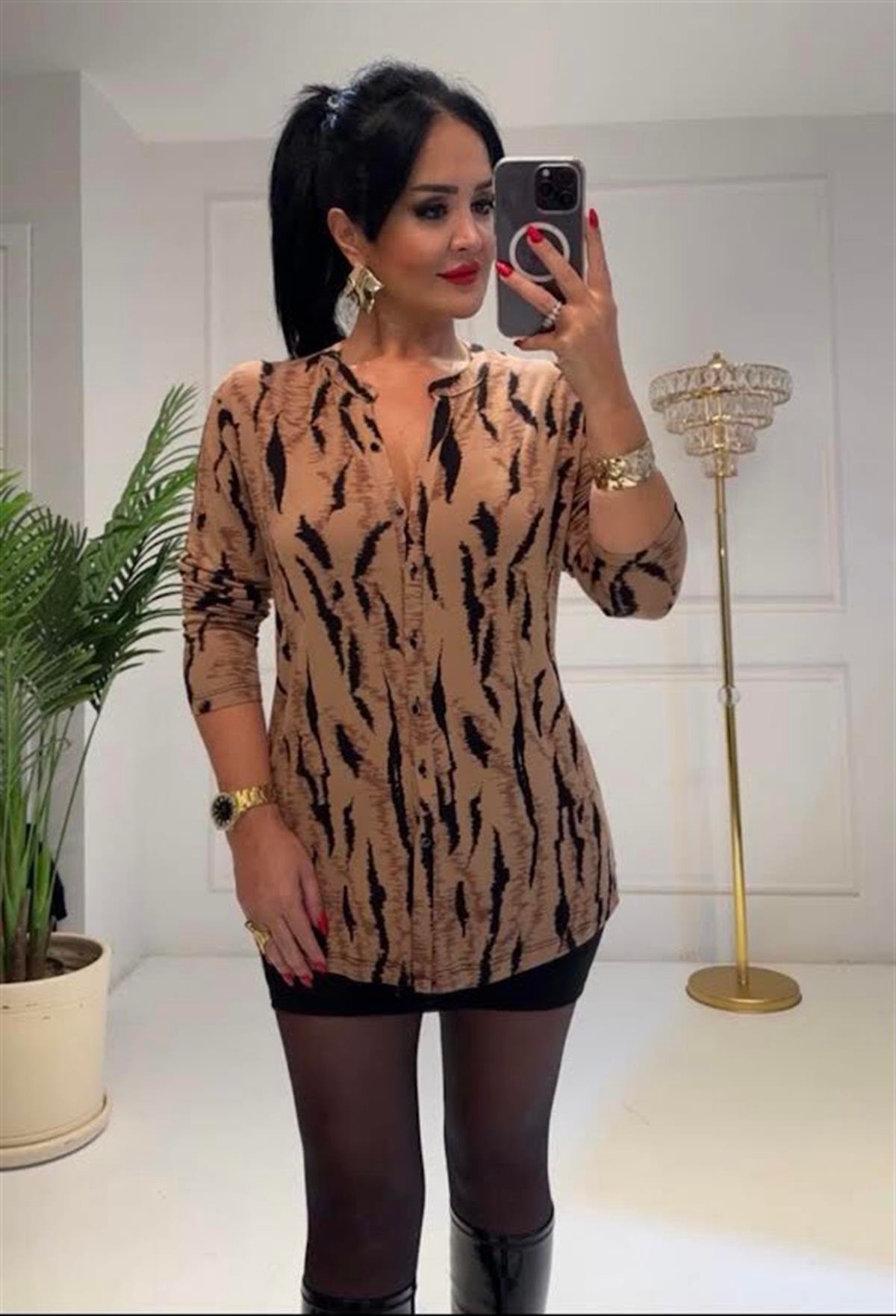 4267  Pamuklu viskon sonbahar desenli gömlek TFUF