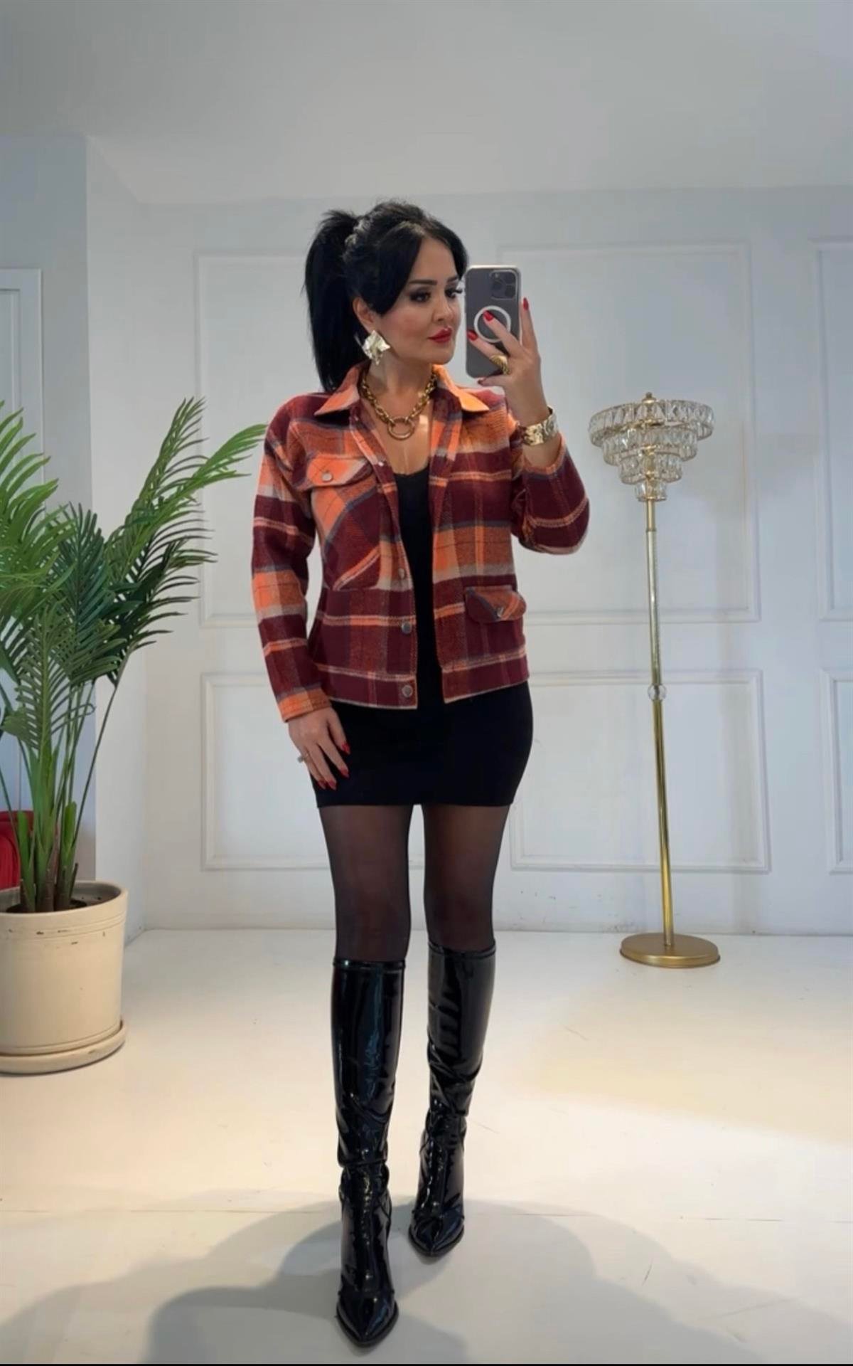 4317 Turuncu desen tüvit gömleksnsdjd