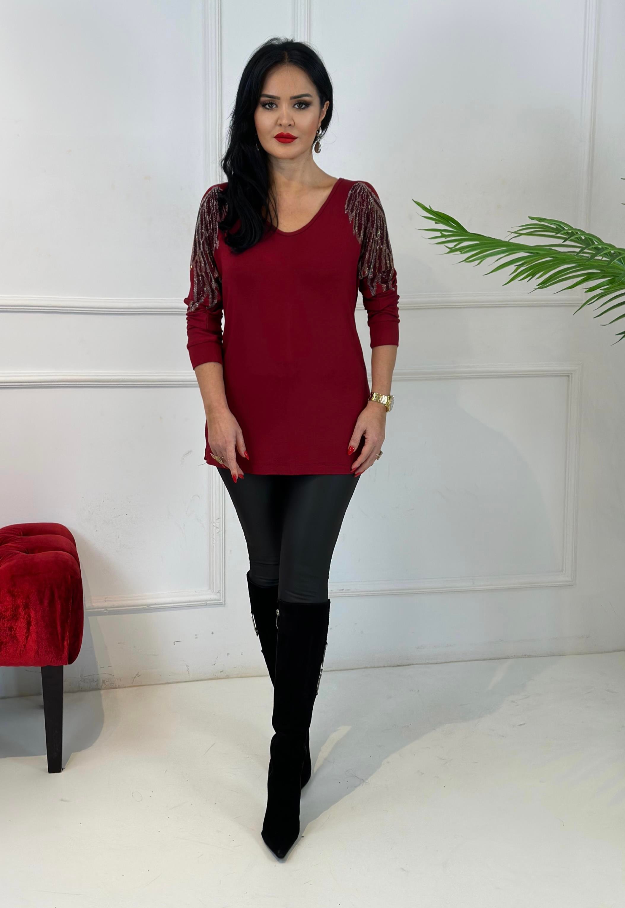 4376 Omuz detaylı  kırmızı bluzTFUF