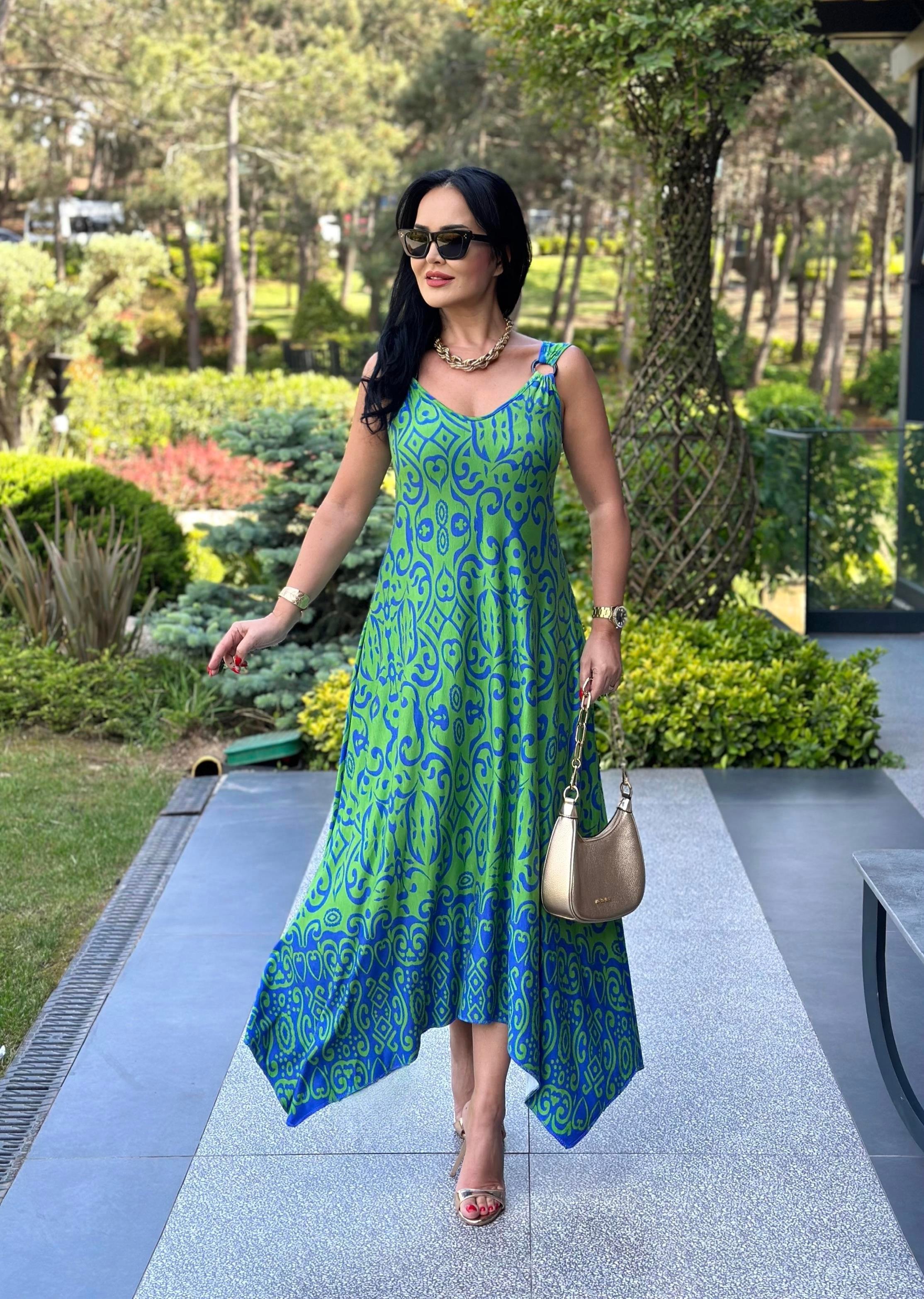 4450 Yeşil   desenli  halka  detaylı asimetrik elbise 4450