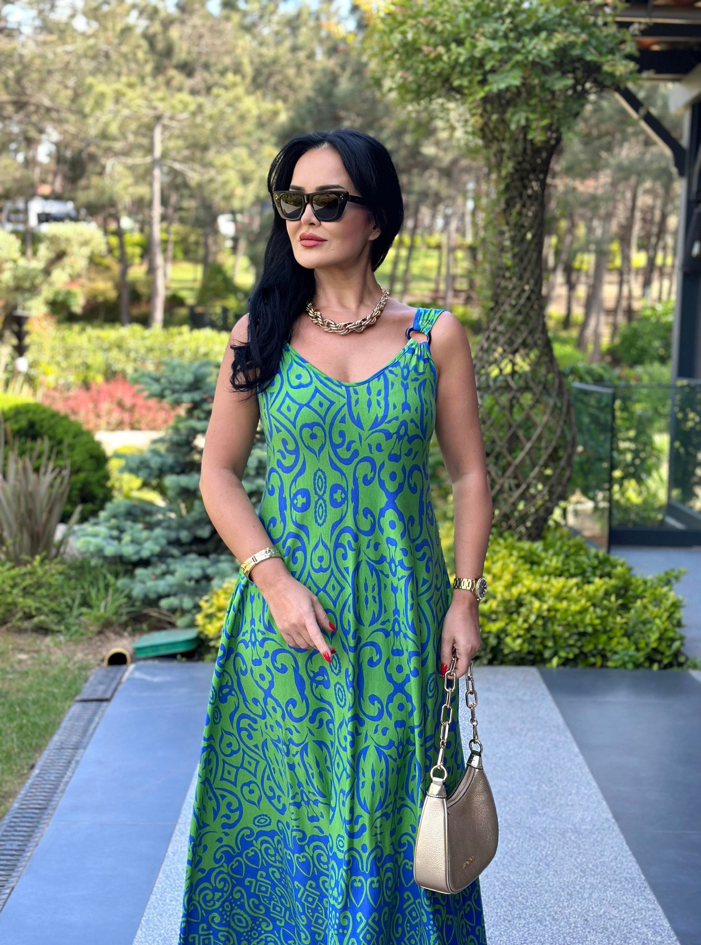 4450 Yeşil   desenli  halka  detaylı asimetrik elbise 4450