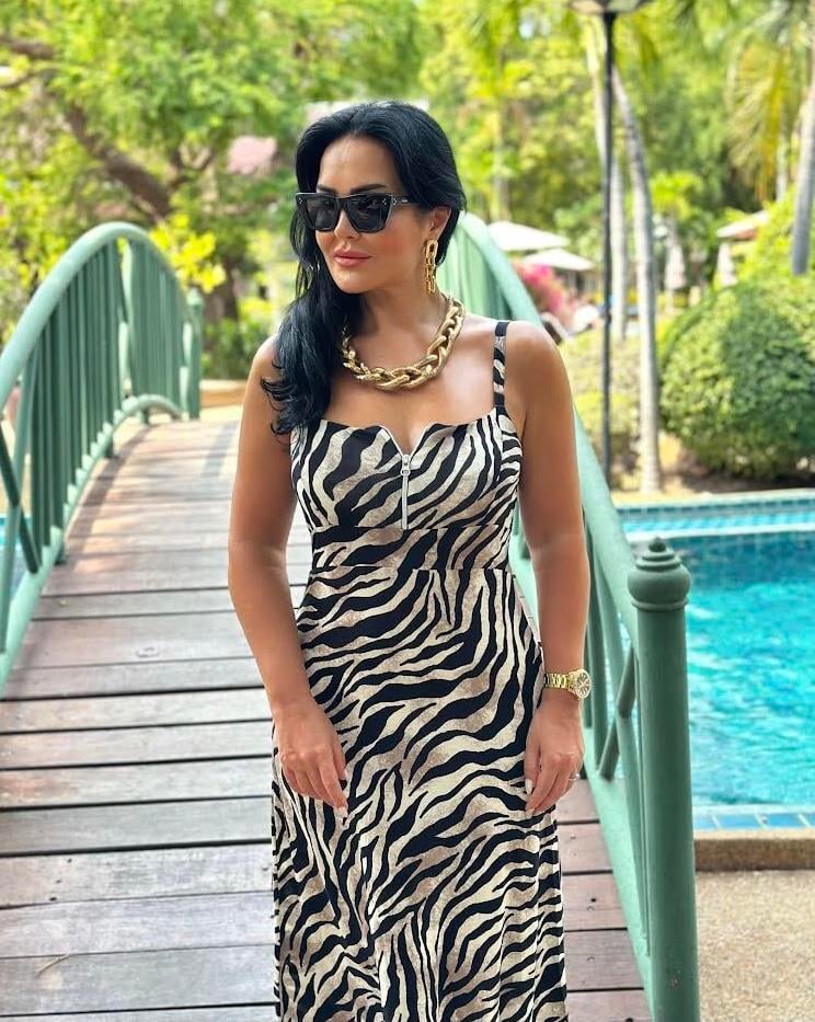 4451 Zebra desenli fermuarlı elbiseJRHURFT7RFTGFUY