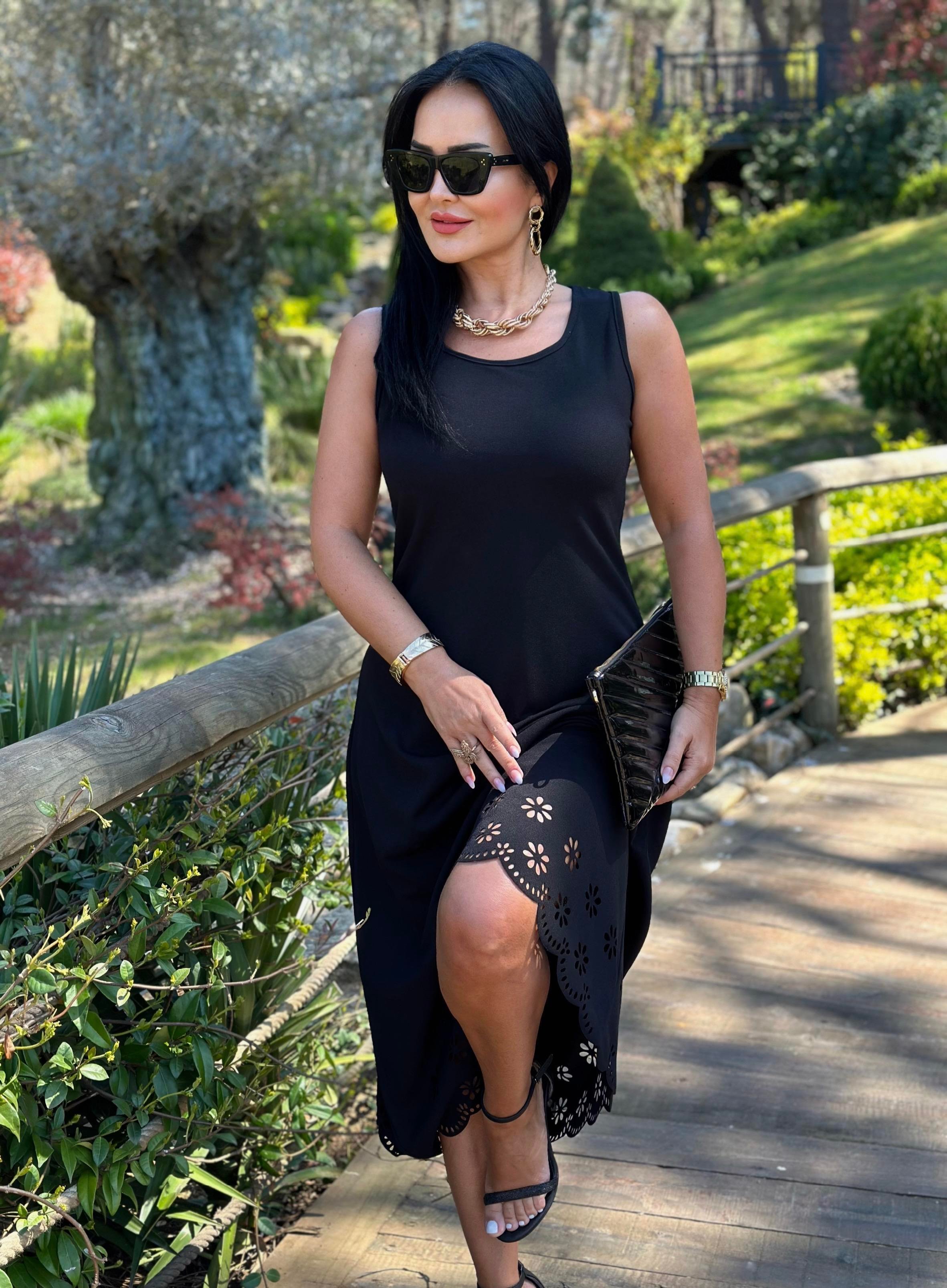 4489 Etek ucu çiçek detaylı elbise 4479