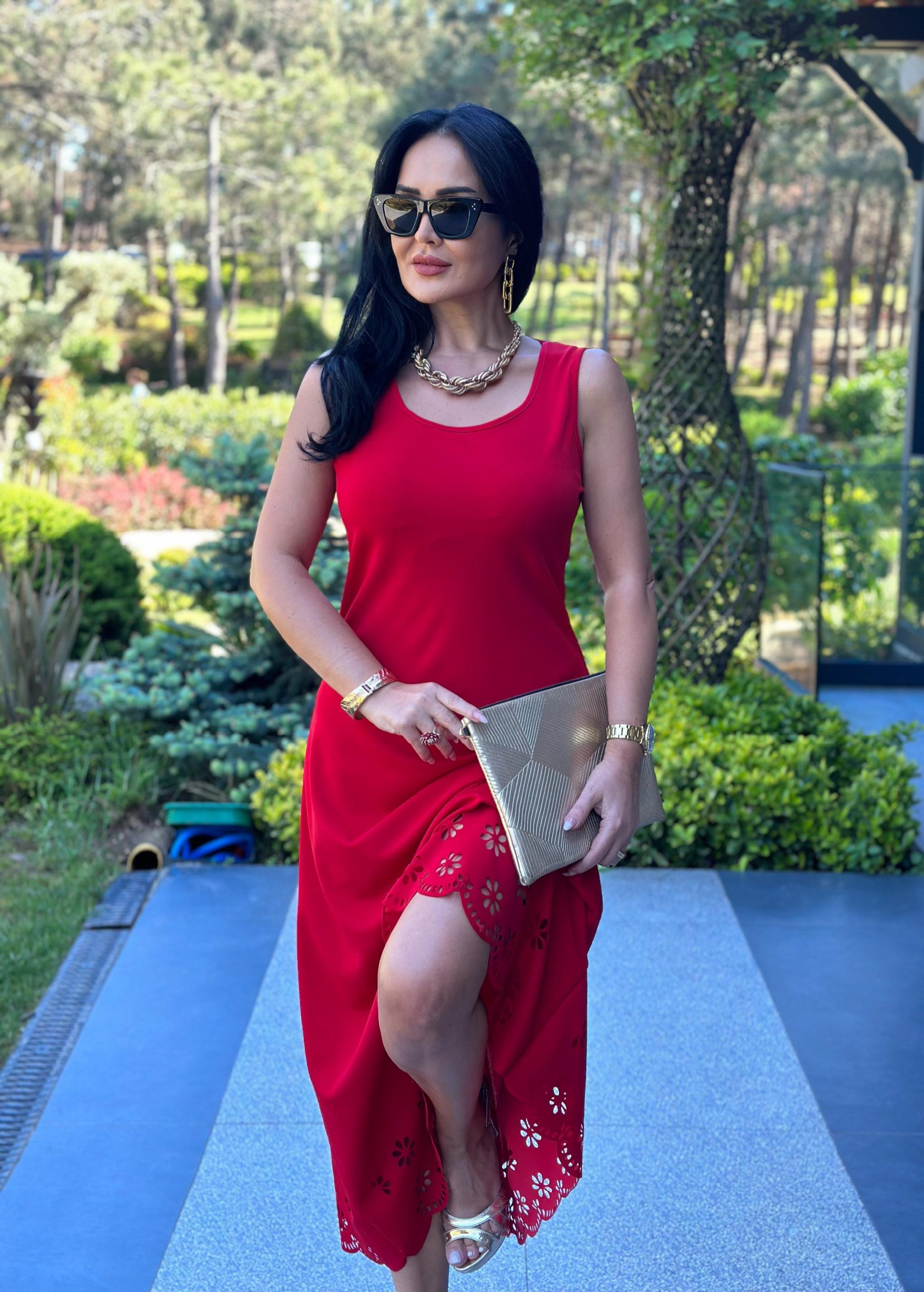 4489 Etek  ucu çiçek detaylı elbise 4489