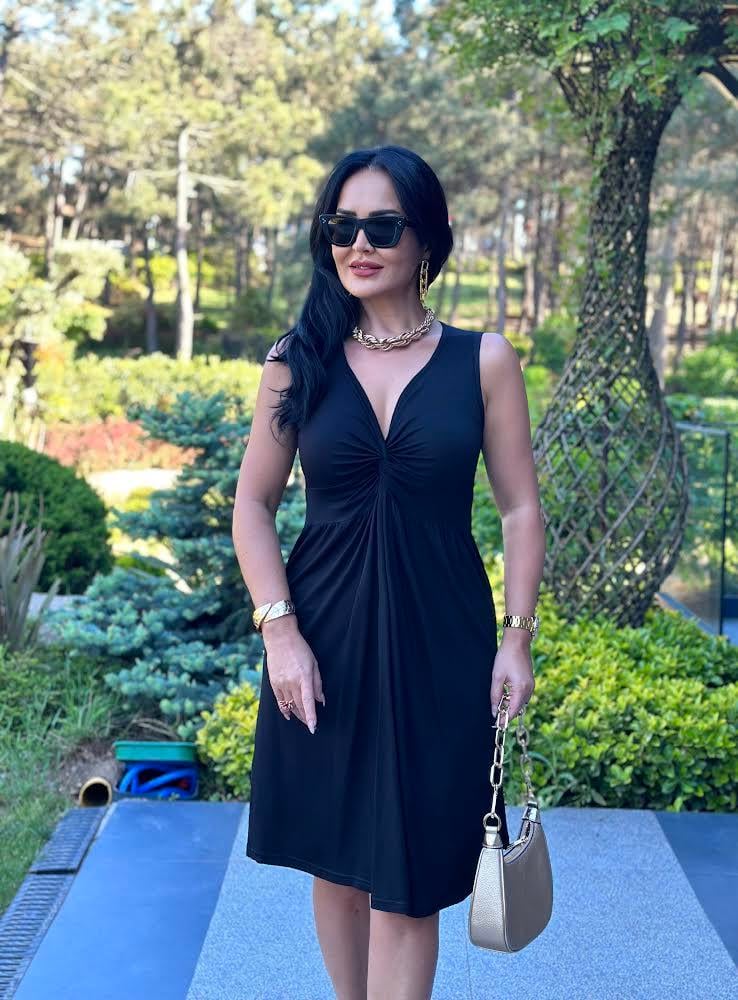 4502   Pamuk viskon siyah elbise4502