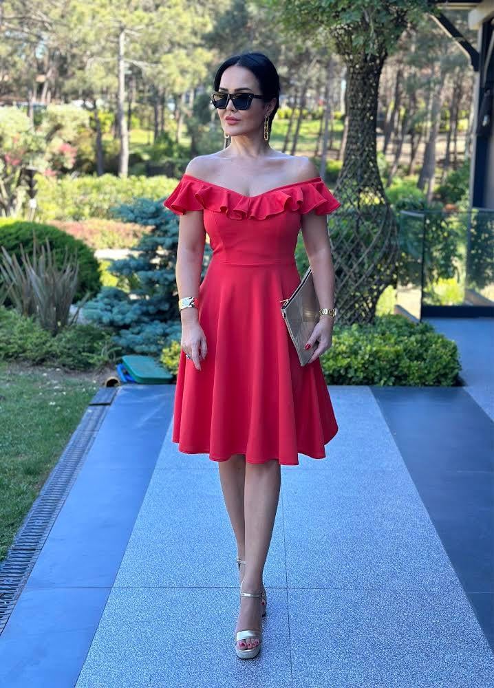 4521 Kırmızı midi  elbise4520