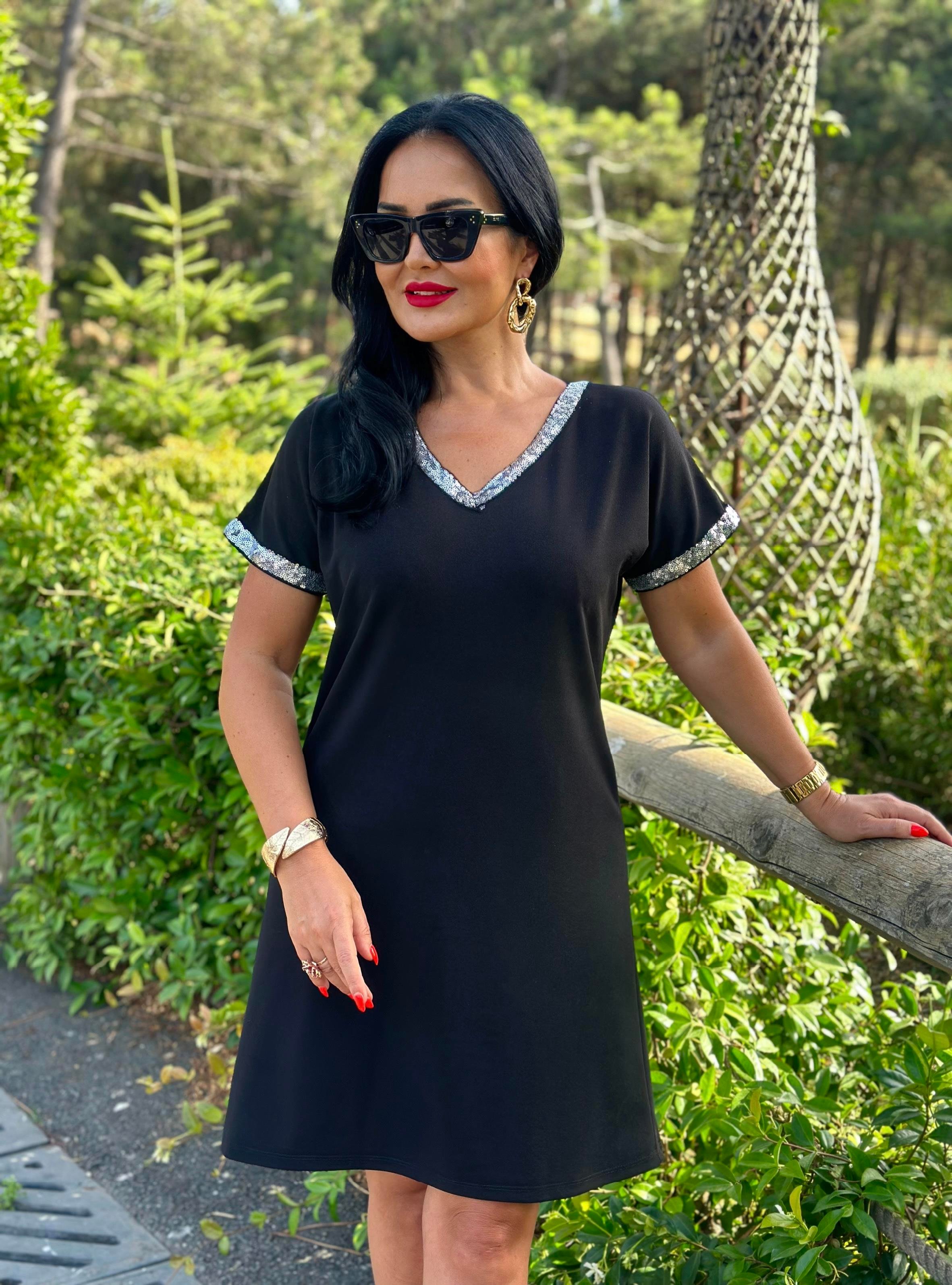 4535  Gümüş Yaka  Detaylı Siyah Elbise4535