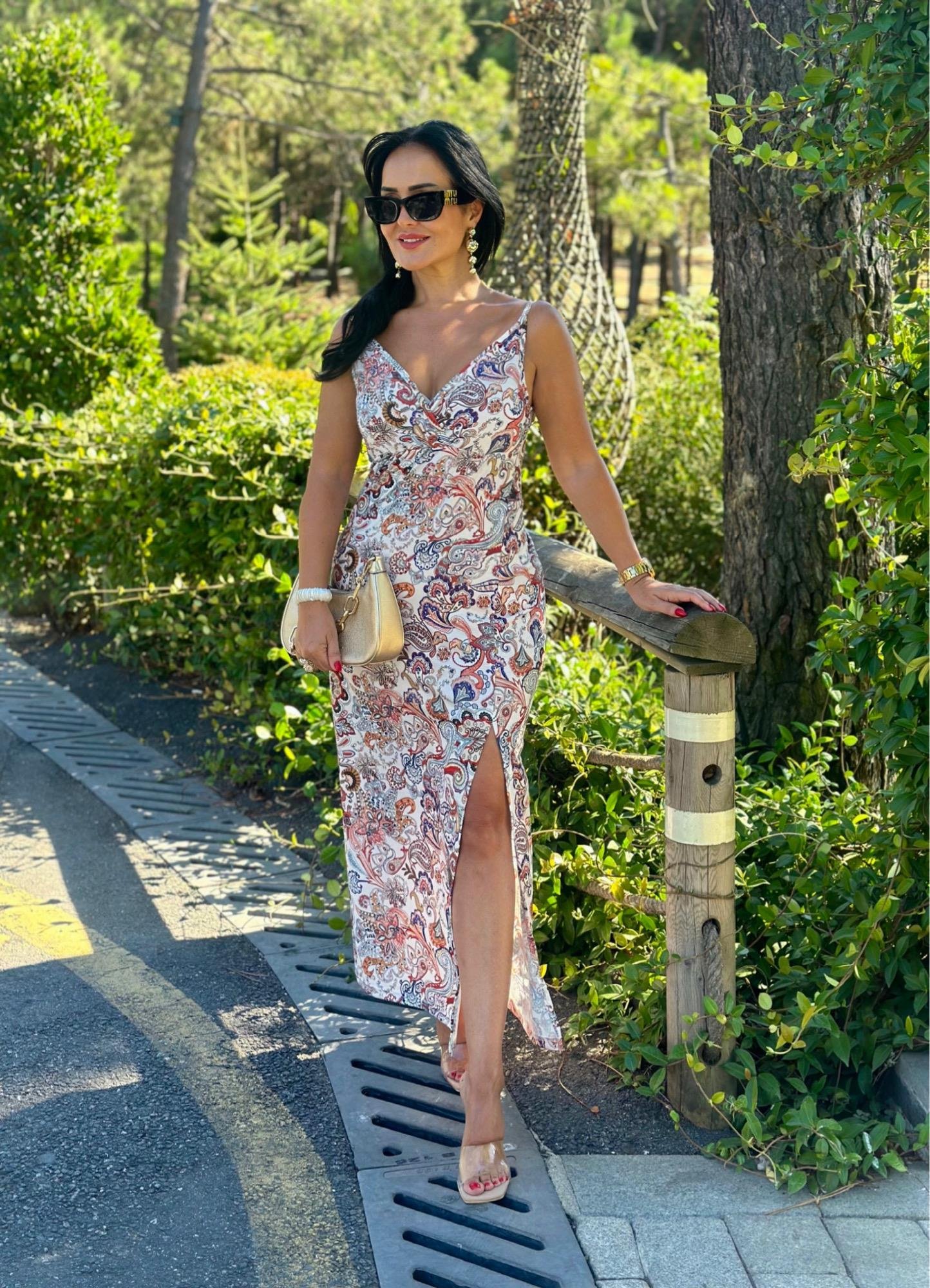 4555 Çini desen elbise4555