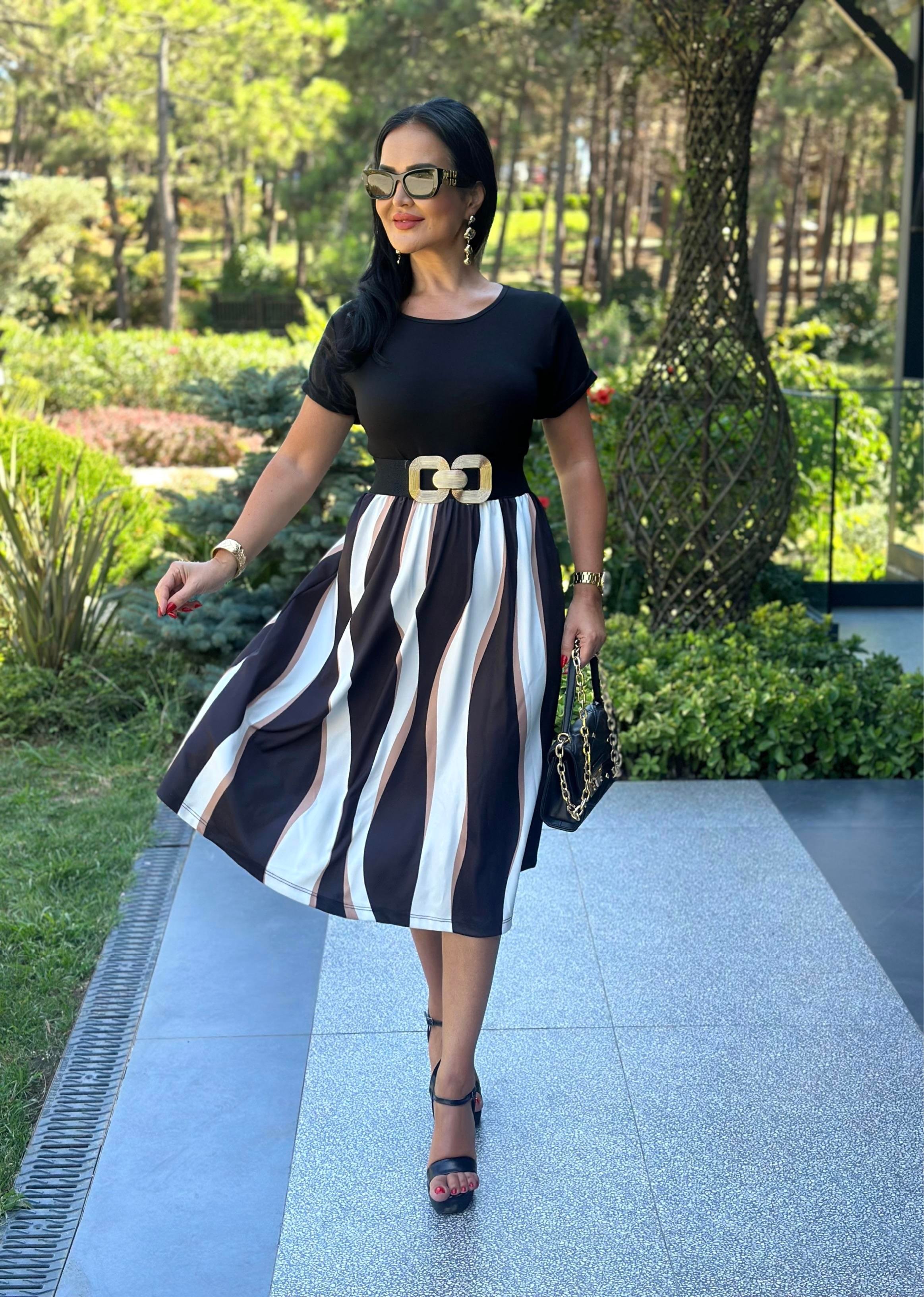 4557 Eteği desenli elbise 4557