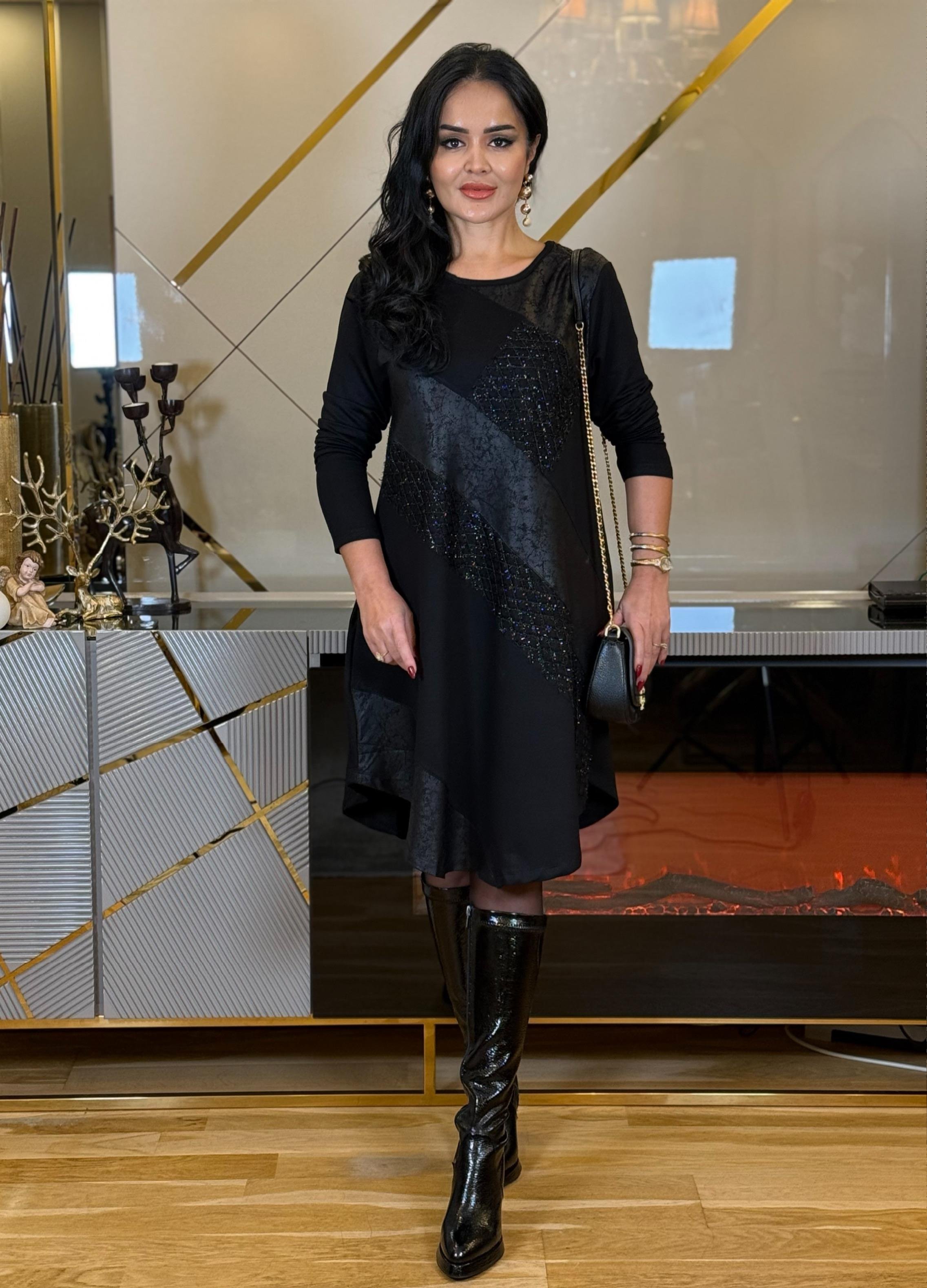 4679 Deri detay fileli rahat kalıp  siyah tunik4679