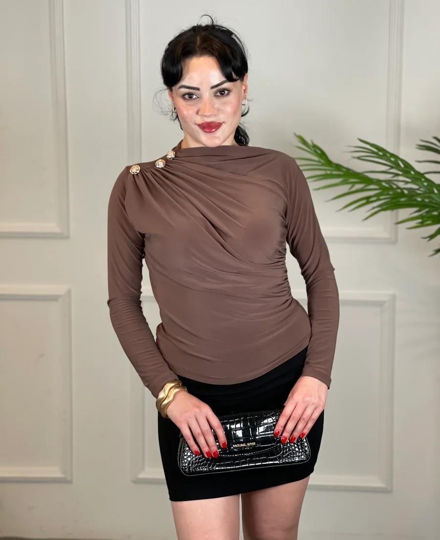 4786  Valonya Düğmeli Bluz4786