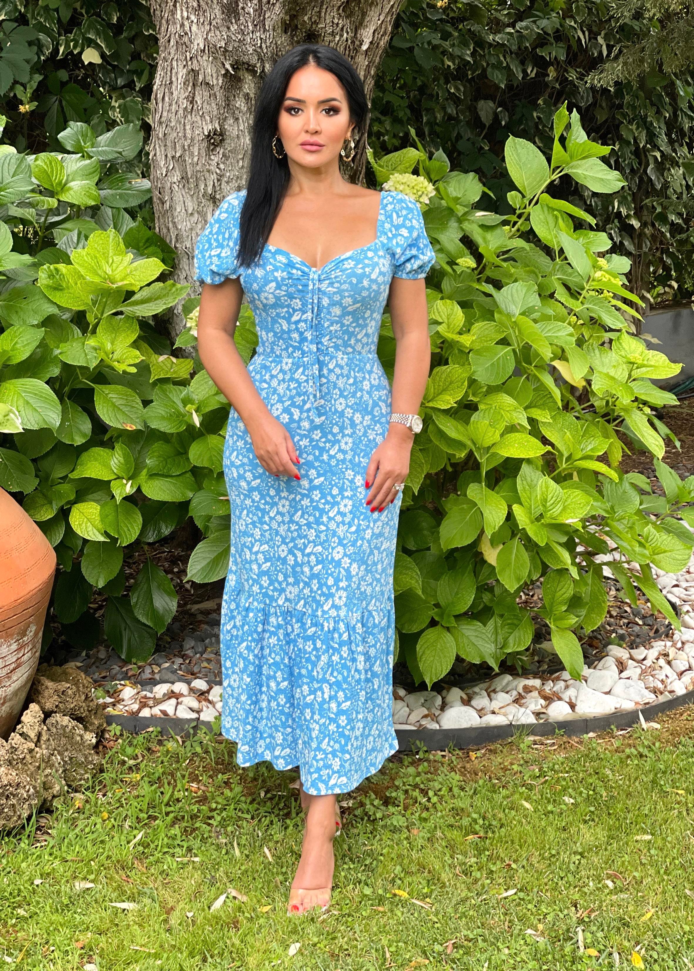 4795 Önü büzgülü  mavi çiçekli elbise4795