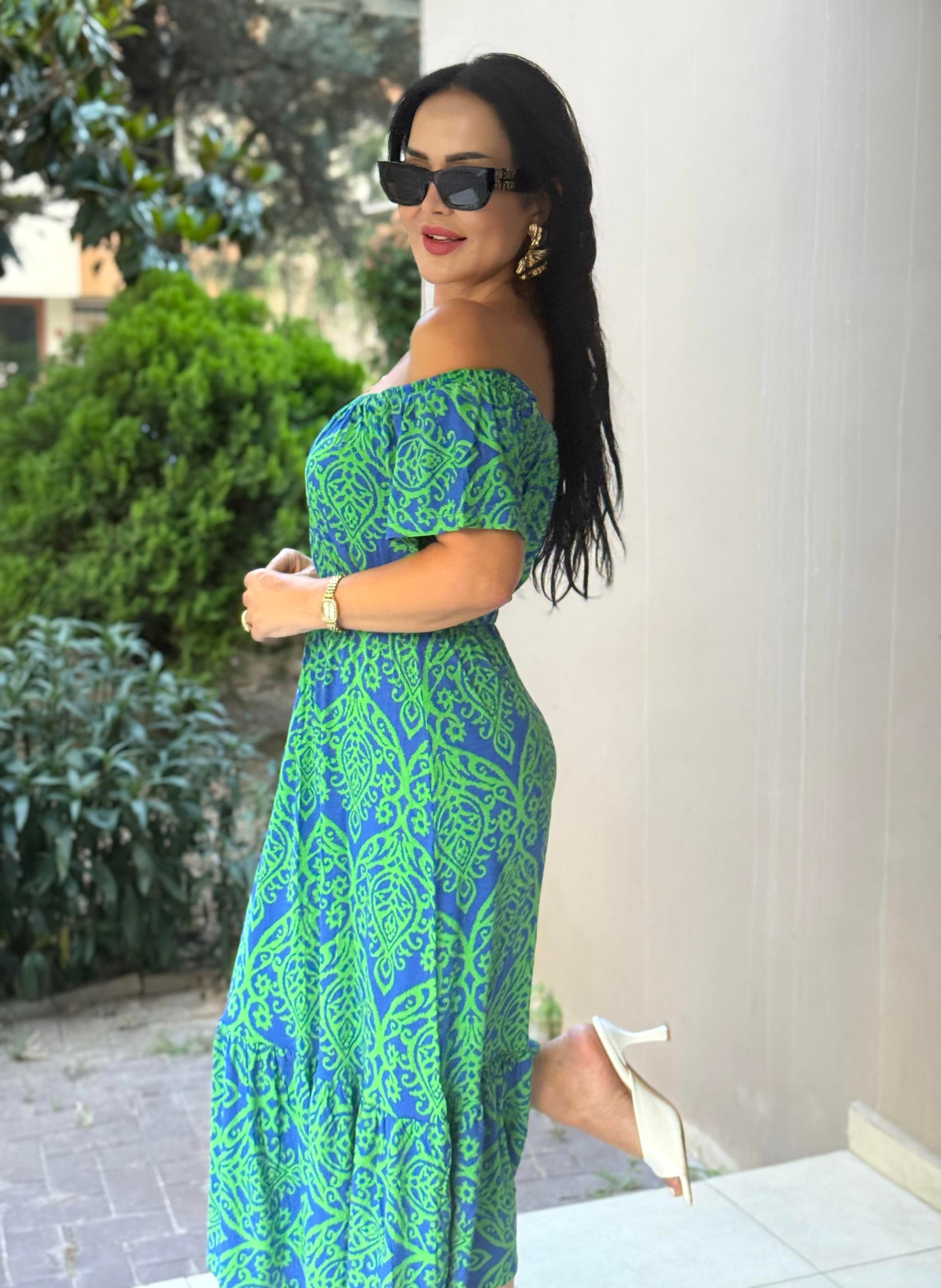 4814 Segrata omuz dekolteli yeşil desenli elbise4814