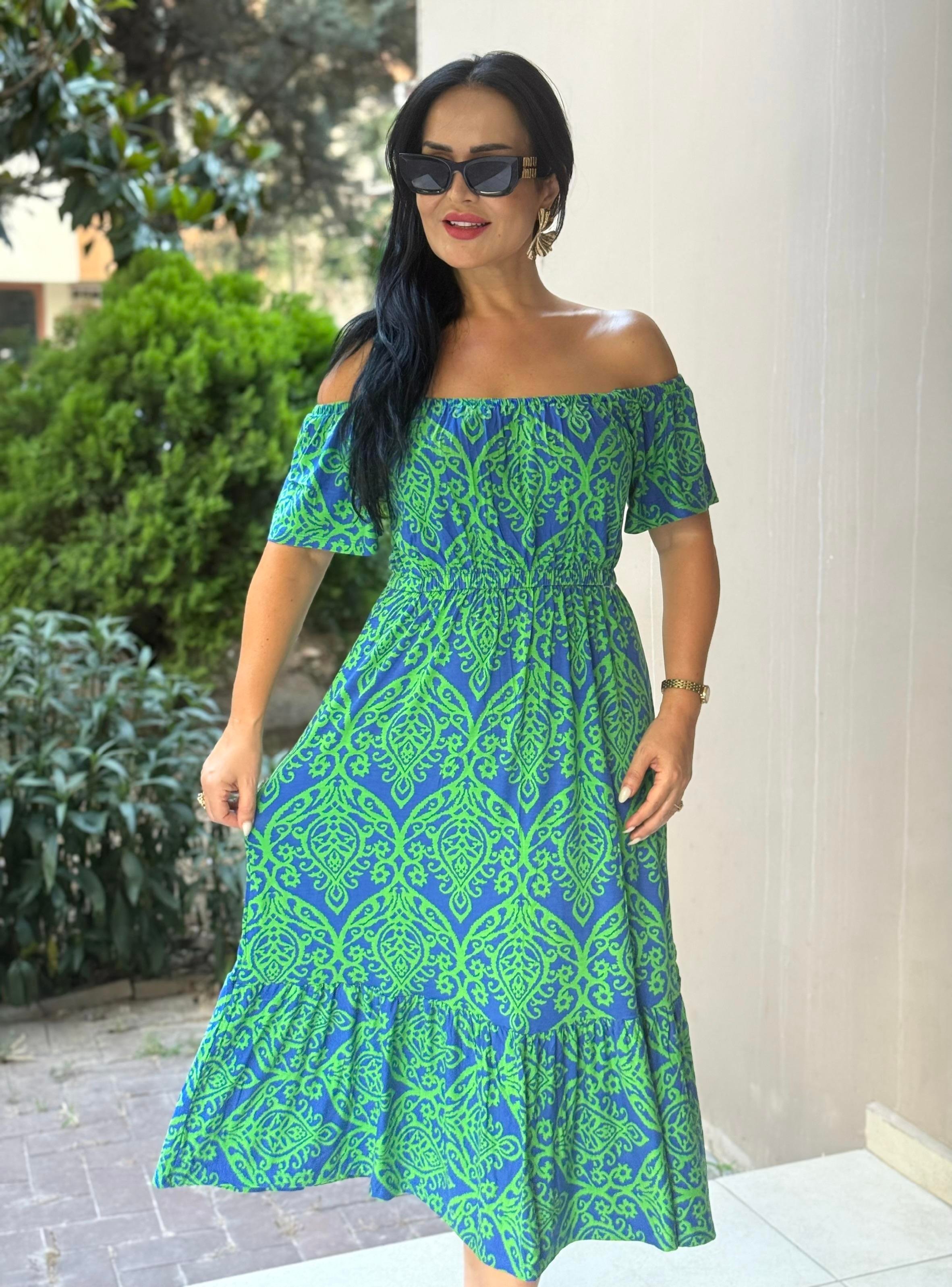 4814 Segrata omuz dekolteli yeşil desenli elbise4814