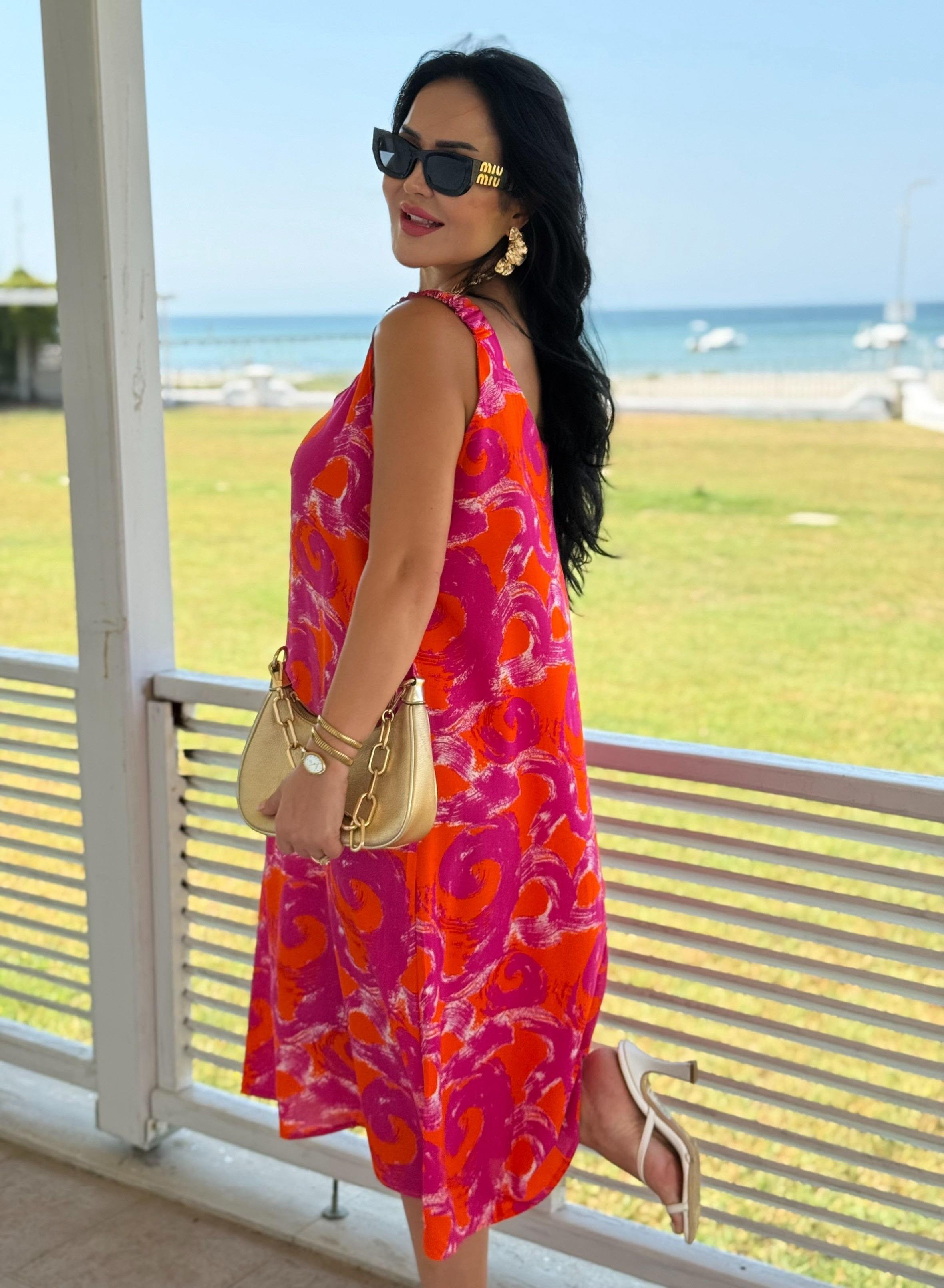 4816 Picasso omuzları büzgülü elbise4816