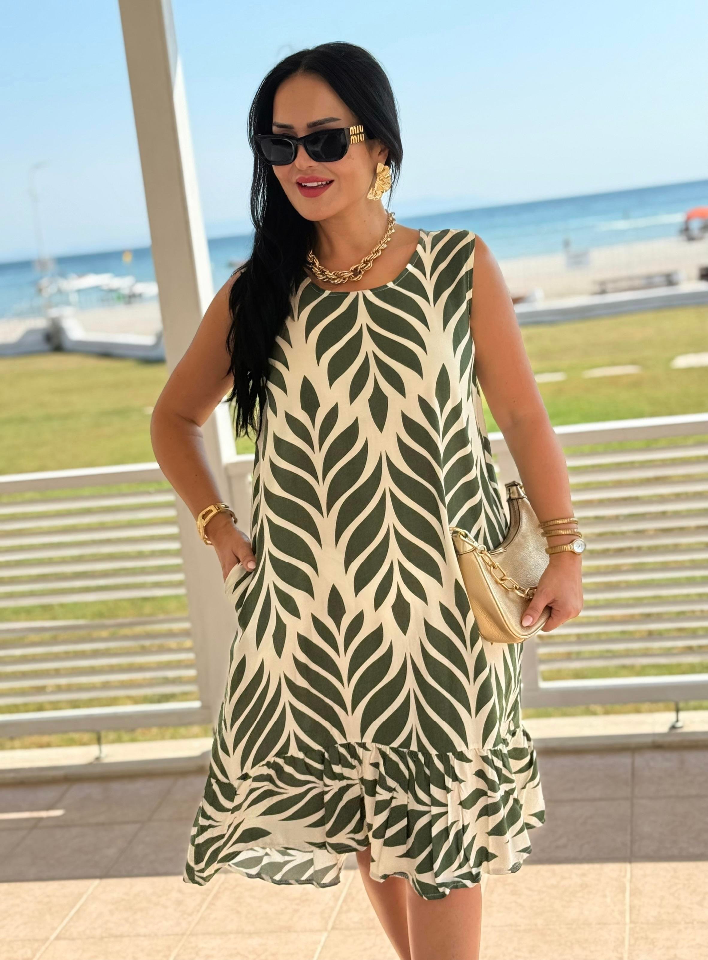 4822 Helia v yaka cep detaylı yeşil elbise4822