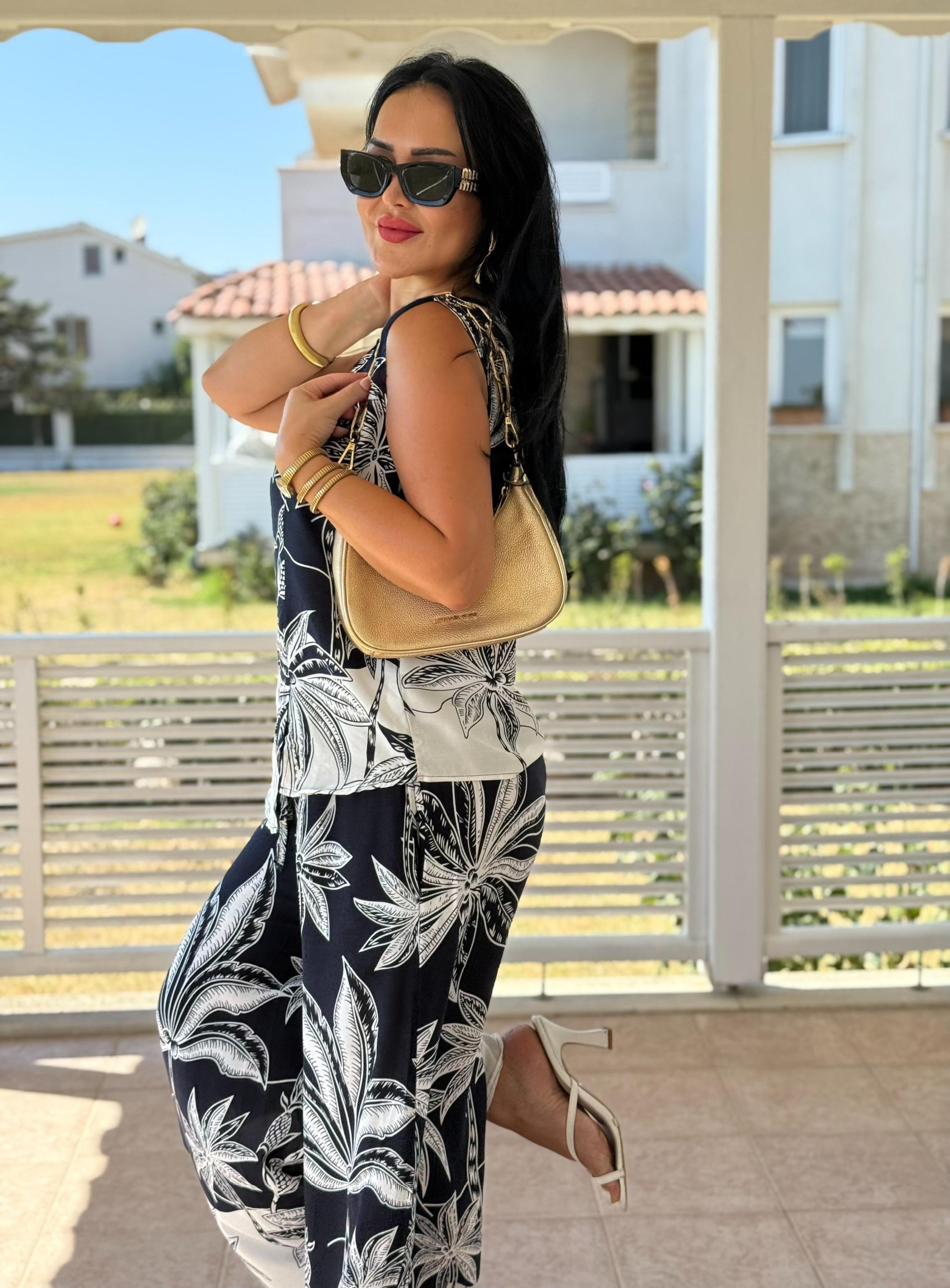 4824  Lacivet Takım4824