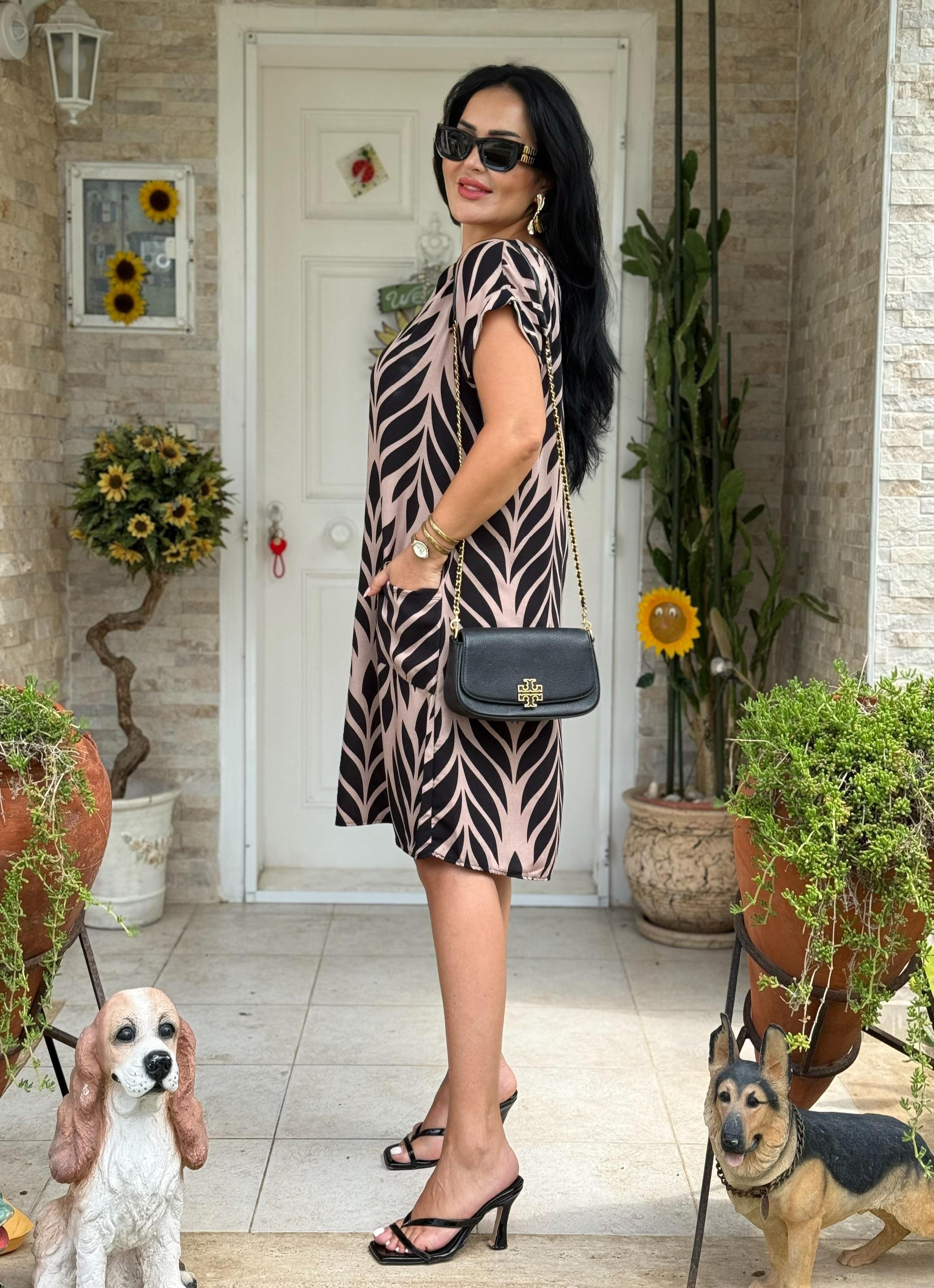 4825   Pera cep detaylı desenli elbise4825