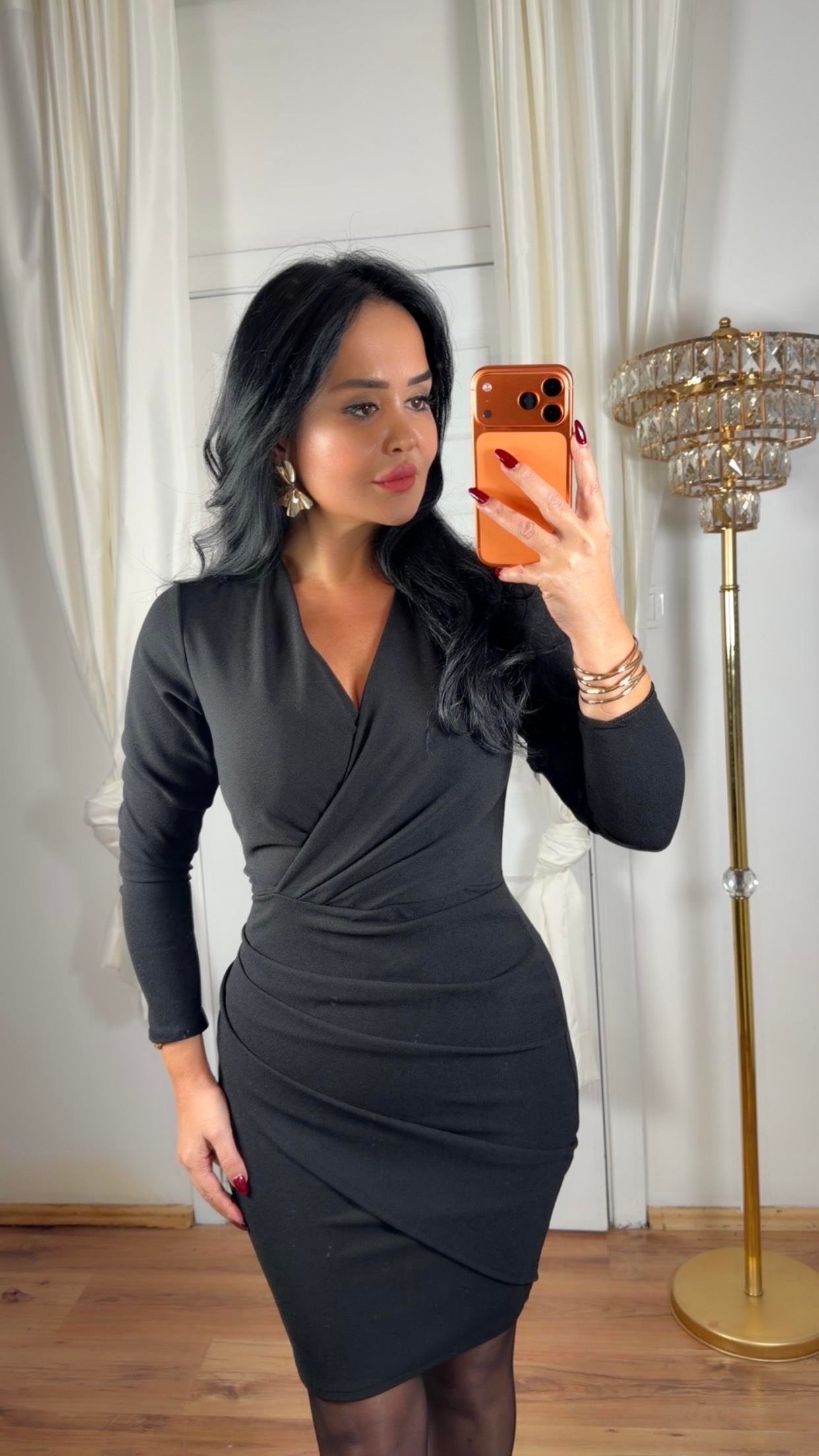 4848    Sandra Siyah Toparlayıcı   Mini Elbise4848