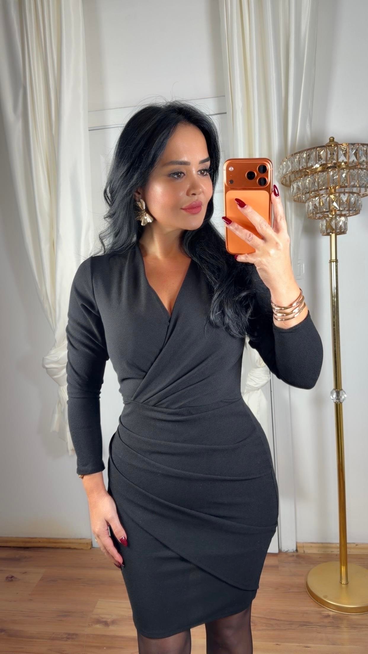 4848    Sandra Siyah Toparlayıcı   Mini Elbise4848