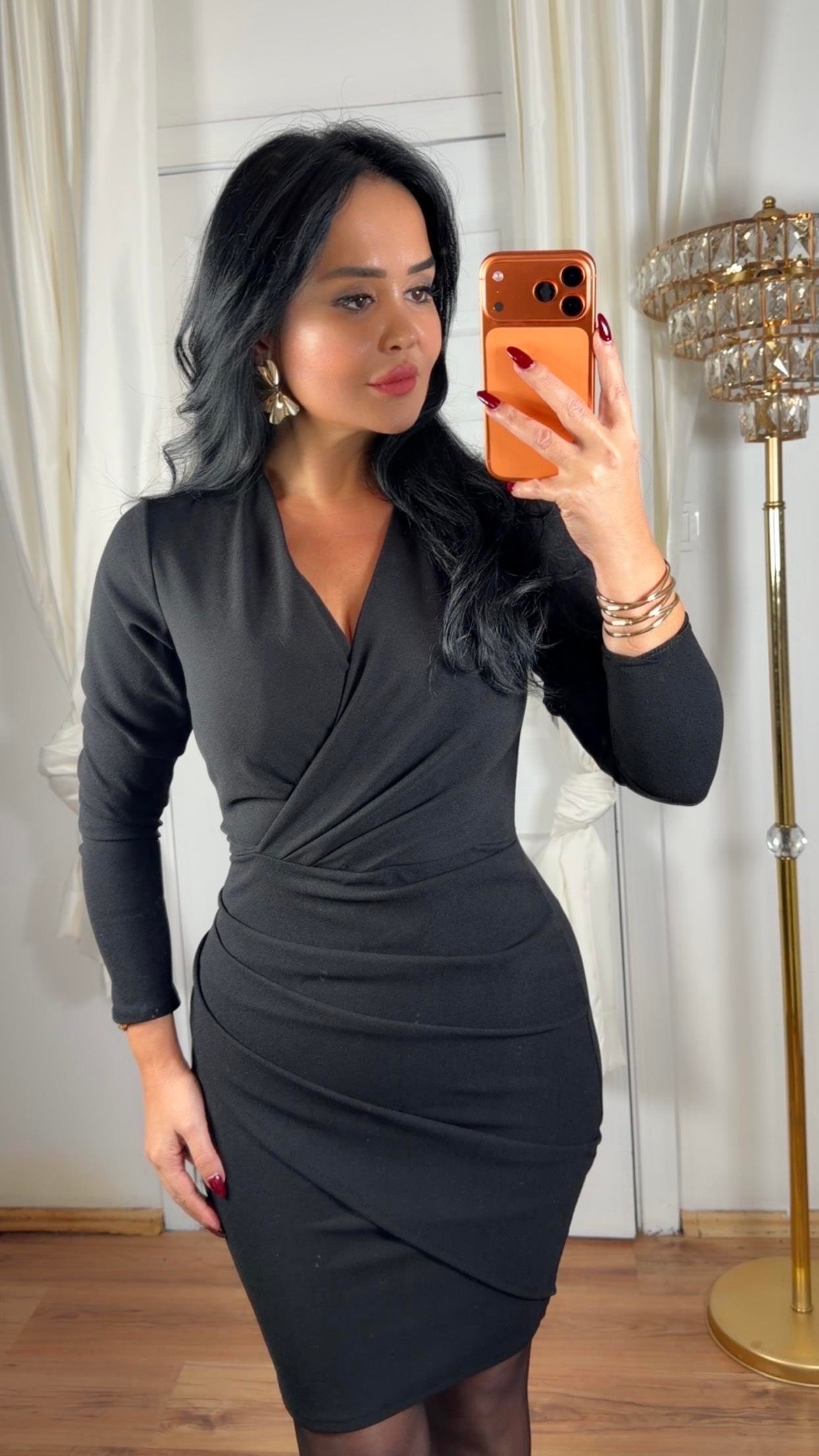 4848    Sandra Siyah Toparlayıcı   Mini Elbise4848