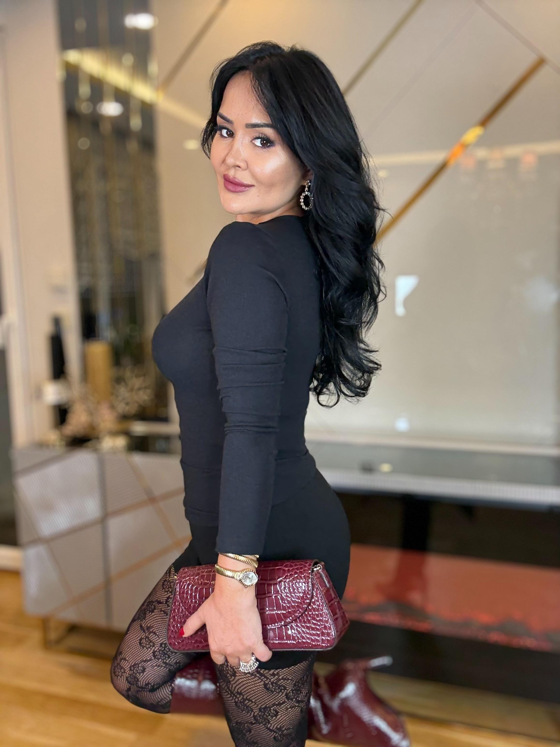 4865 Helen göğüs dekolteli siyah bluz4865